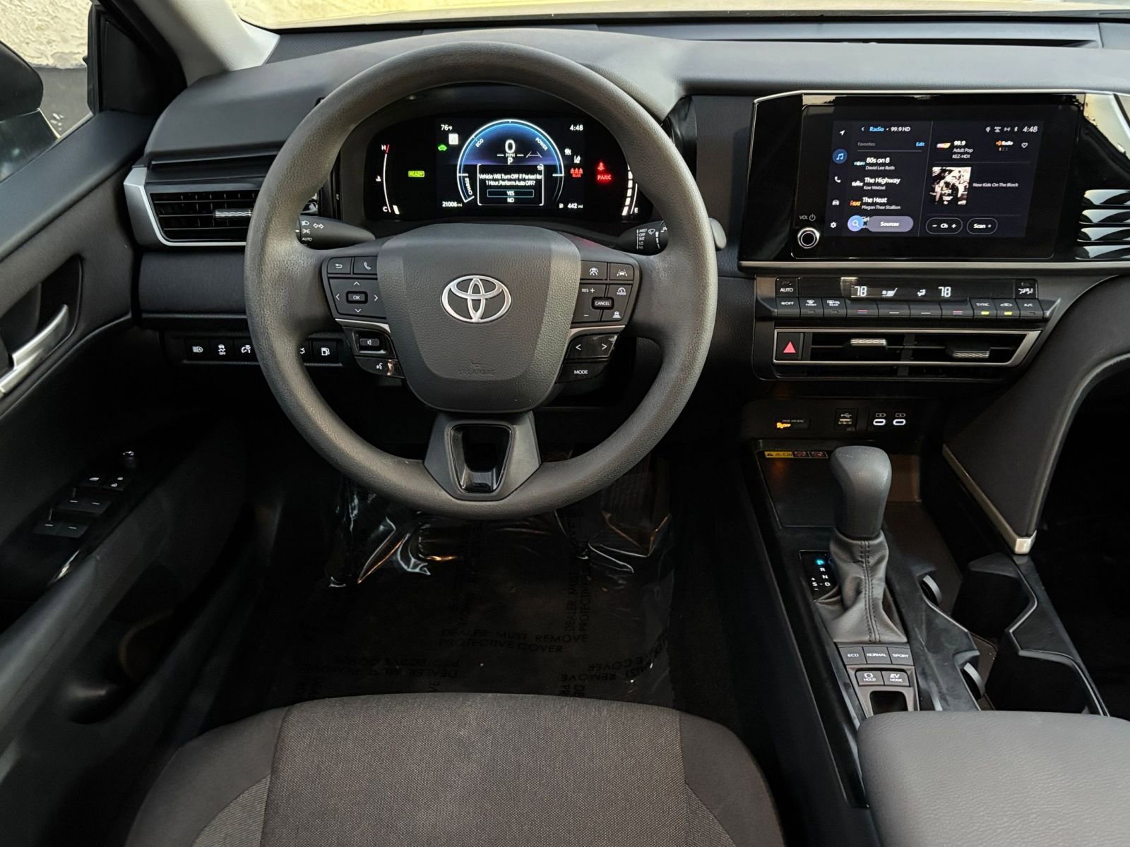 Thumbnail: 2025 Toyota Camry - 33