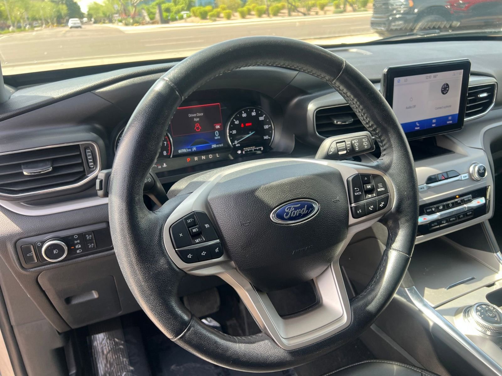 Thumbnail: 2023 Ford Explorer - 30