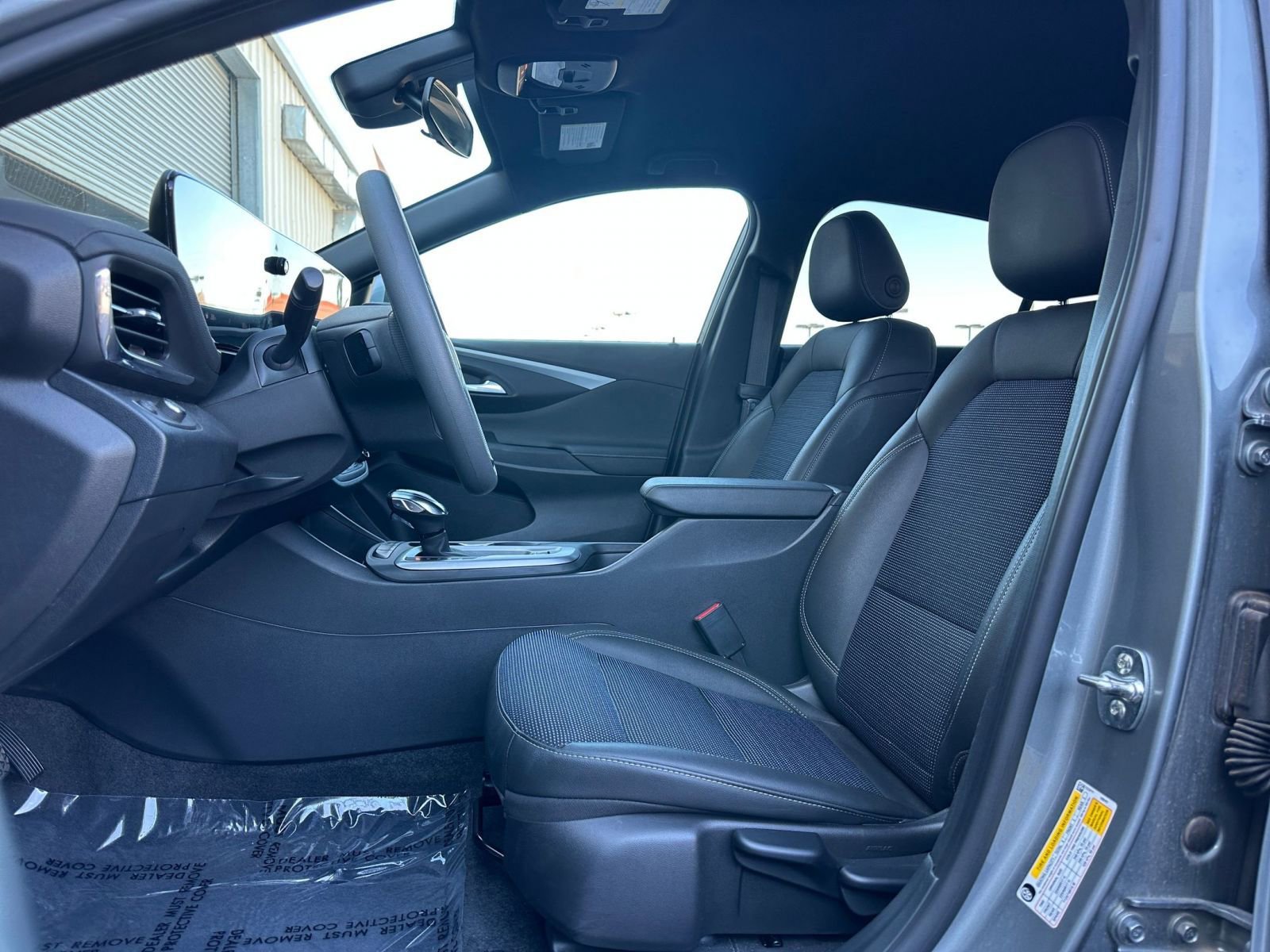 Thumbnail: 2025 Buick Envista - 24