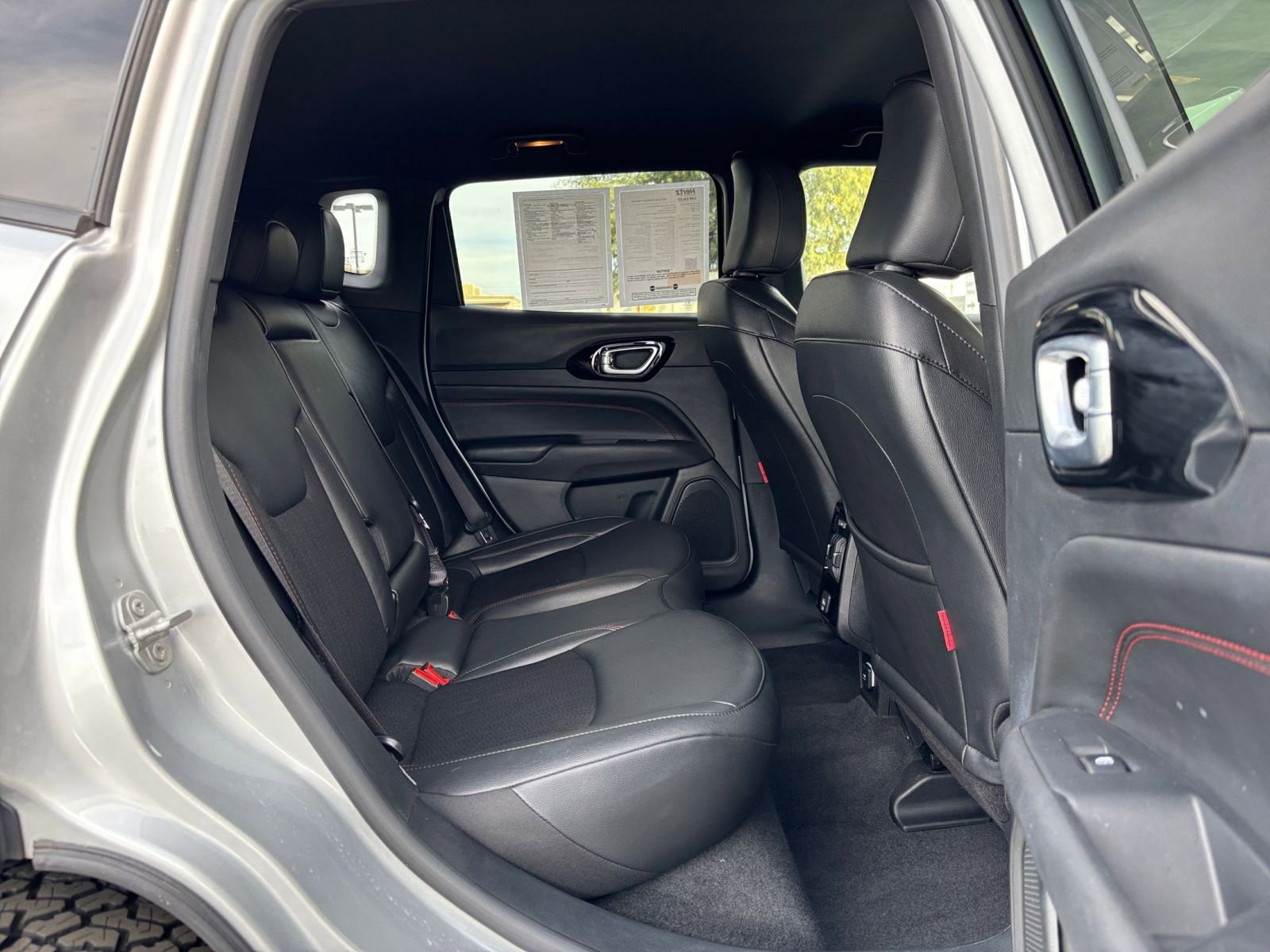 Thumbnail: 2025 Jeep Compass - 25