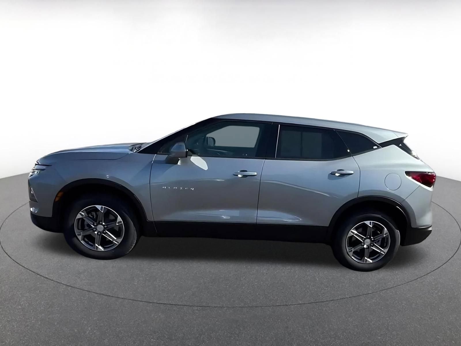 Thumbnail: 2025 Chevrolet Blazer - 9