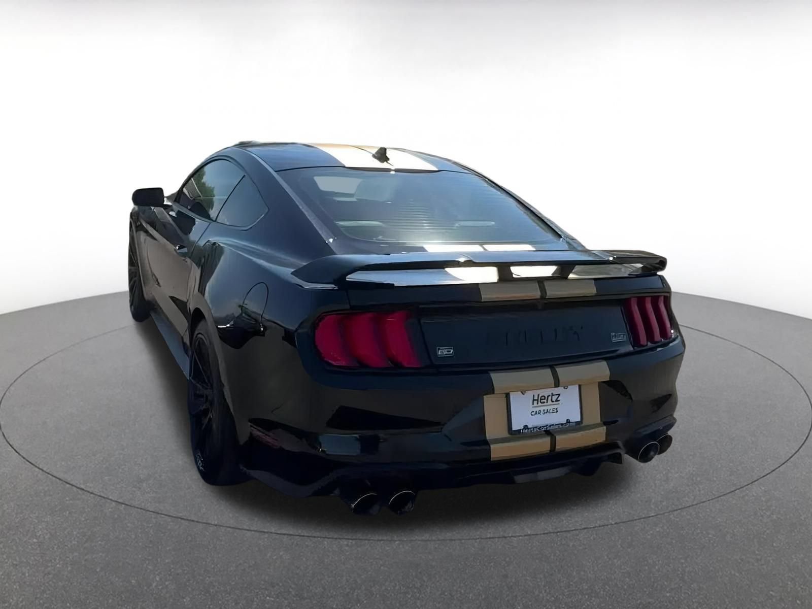 Thumbnail: 2022 Ford Mustang - 8
