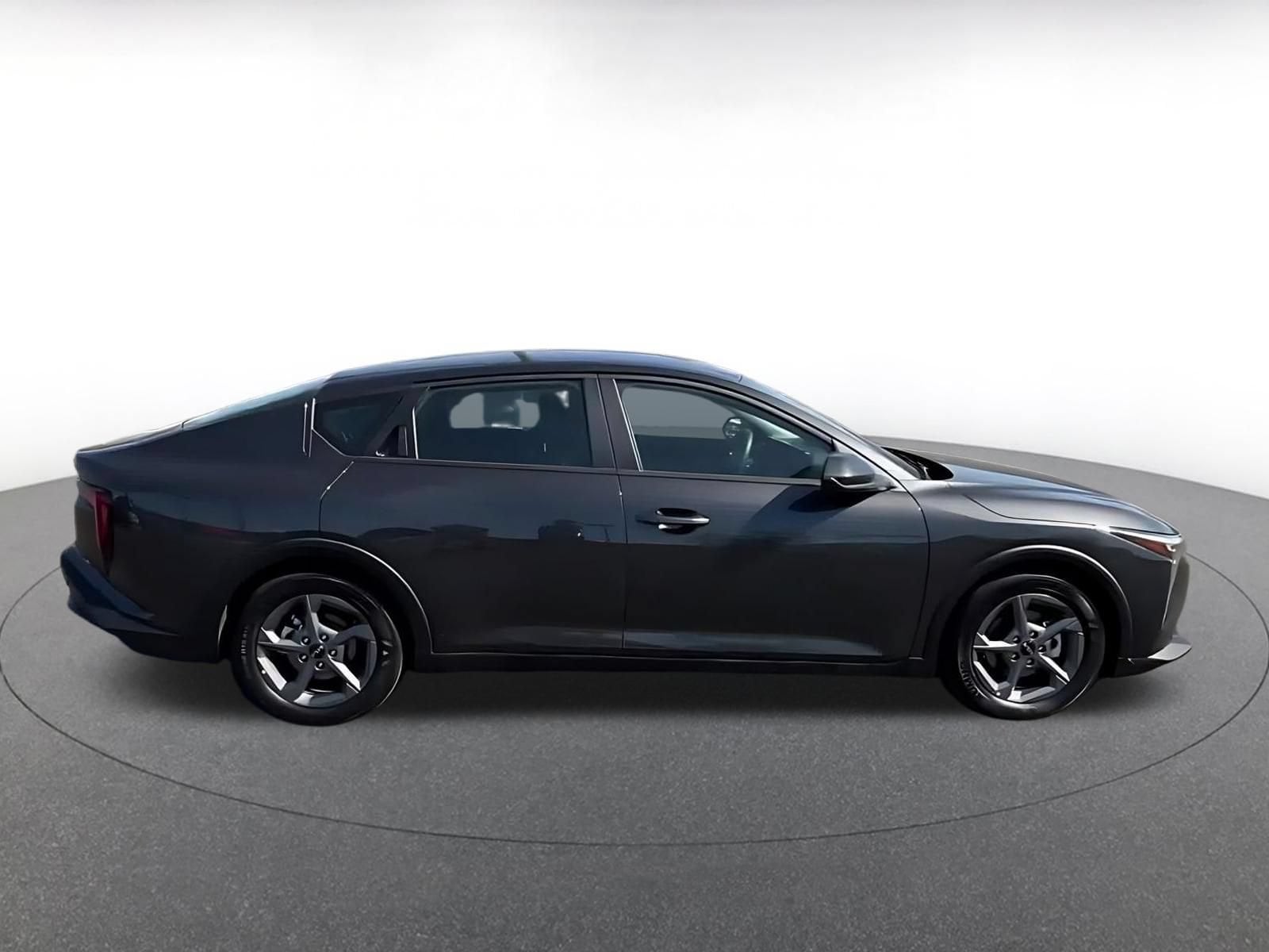 Thumbnail: 2026 Kia K4 - 16