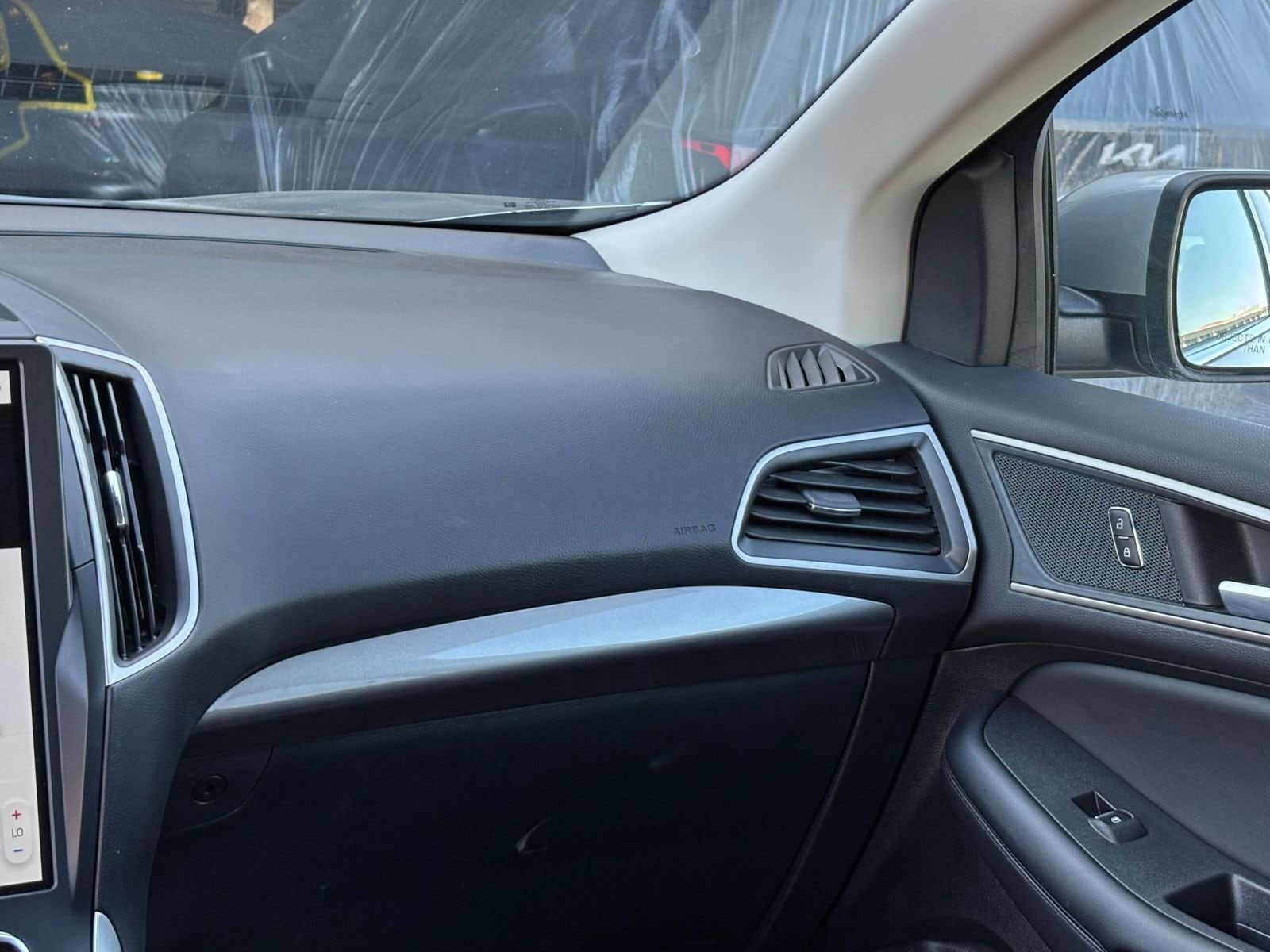 Thumbnail: 2024 Ford Edge - 35