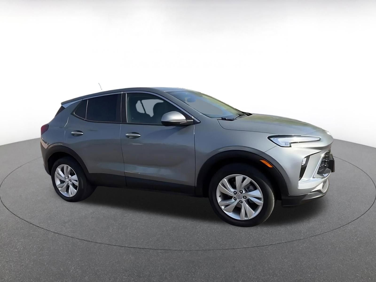 Thumbnail: 2025 Buick Encore GX - 2