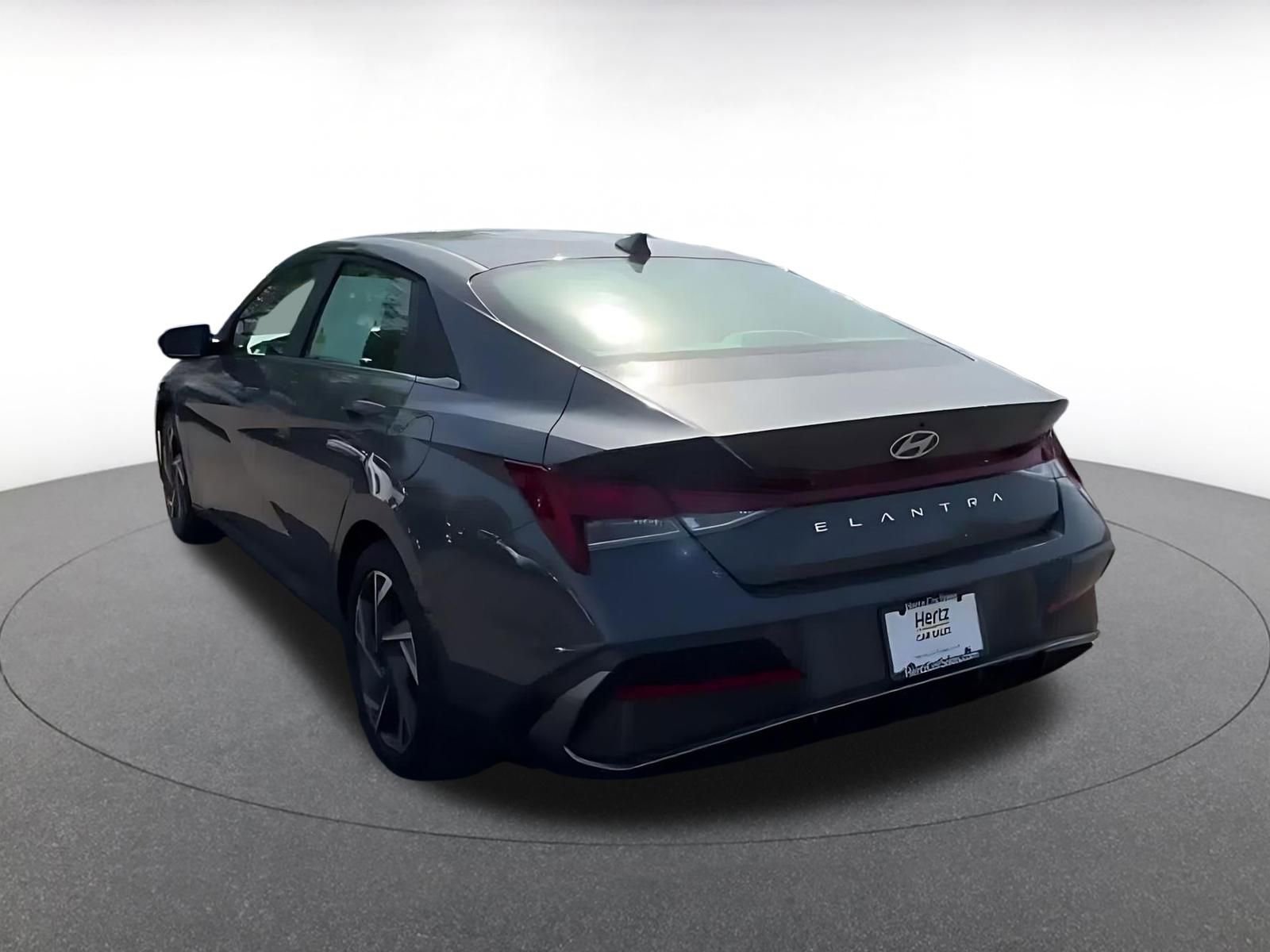 Thumbnail: 2025 Hyundai Elantra - 11