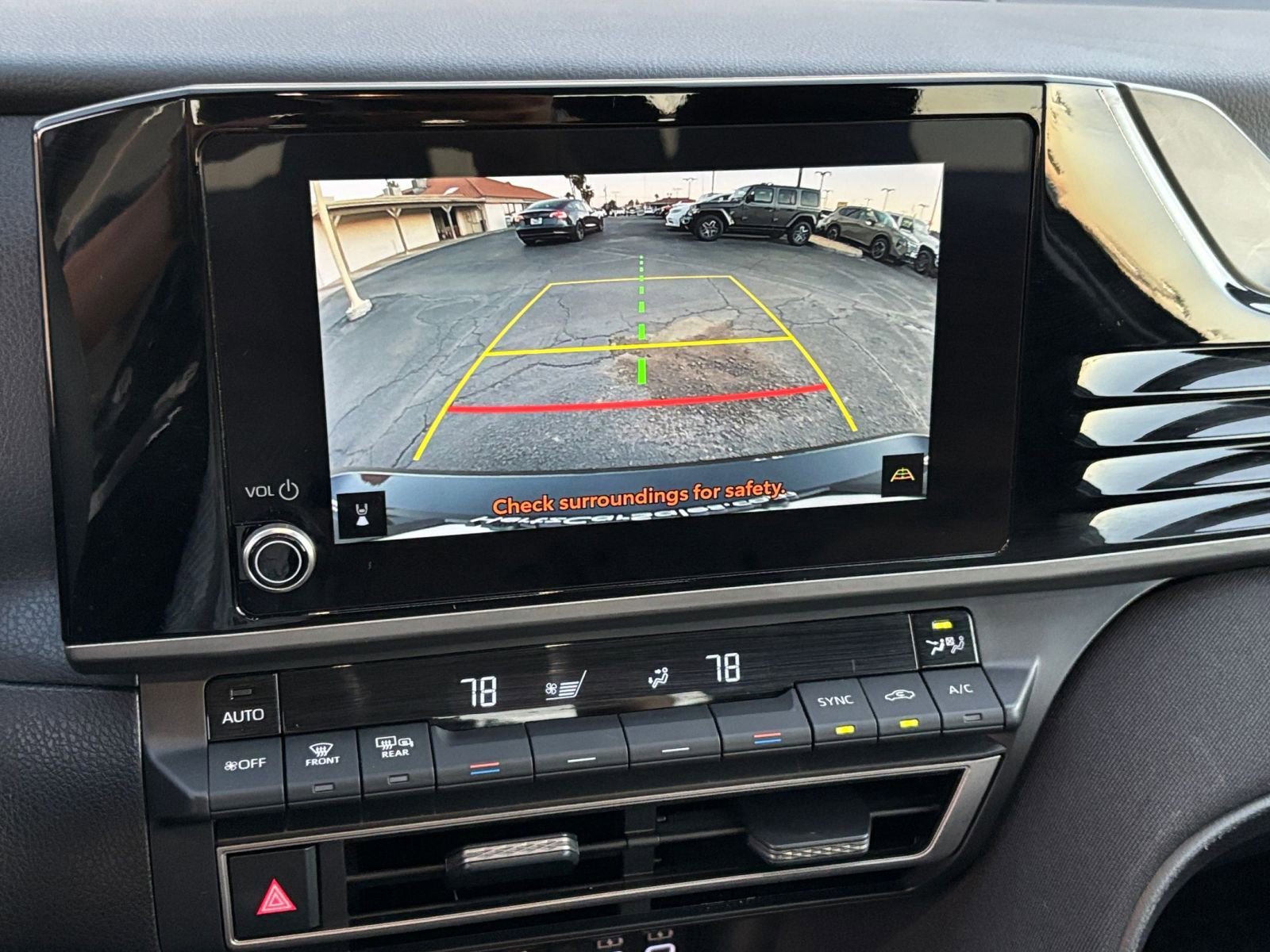 Thumbnail: 2025 Toyota Camry - 17