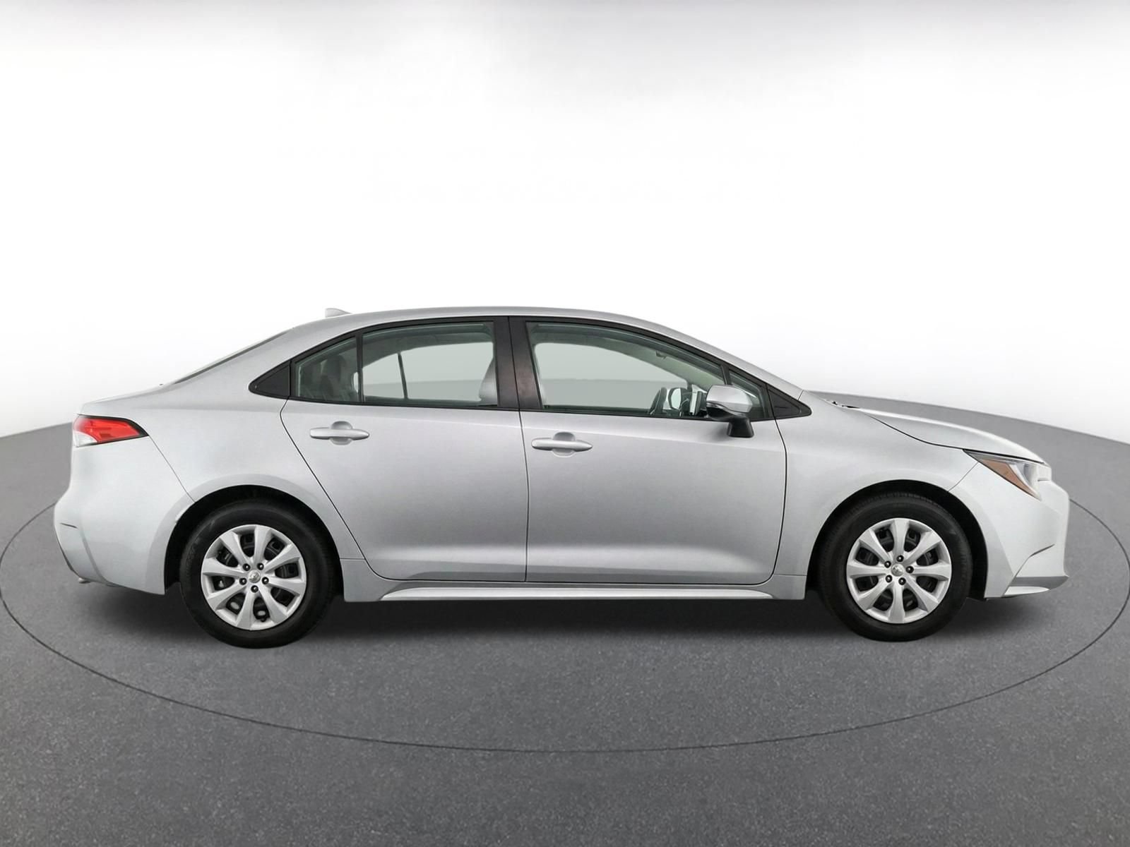 Thumbnail: 2025 Toyota Corolla - 10