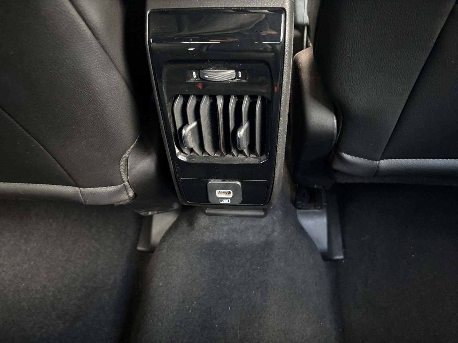 Thumbnail: 2025 Jeep Compass - 23