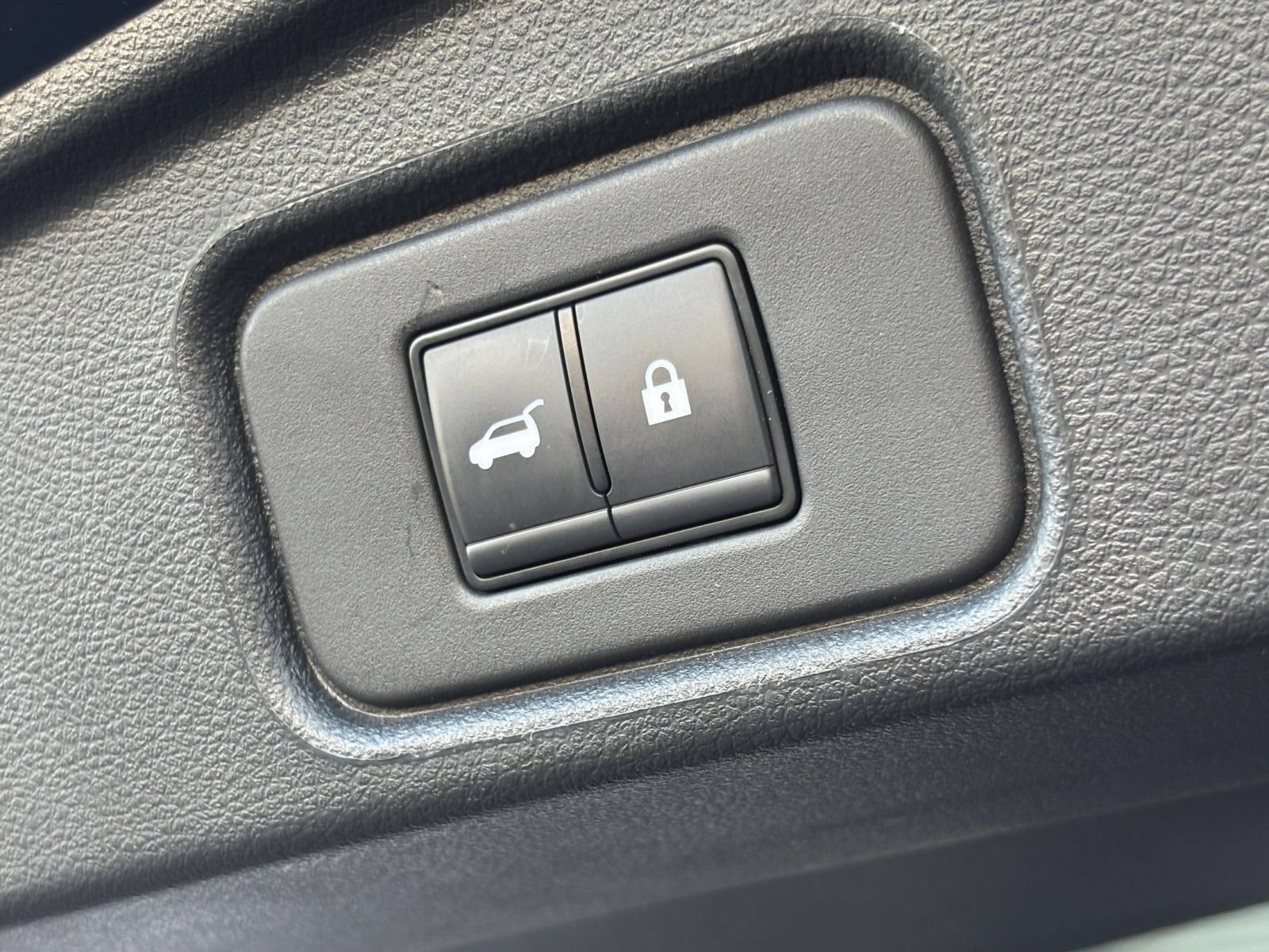 Thumbnail: 2025 Nissan Pathfinder - 19