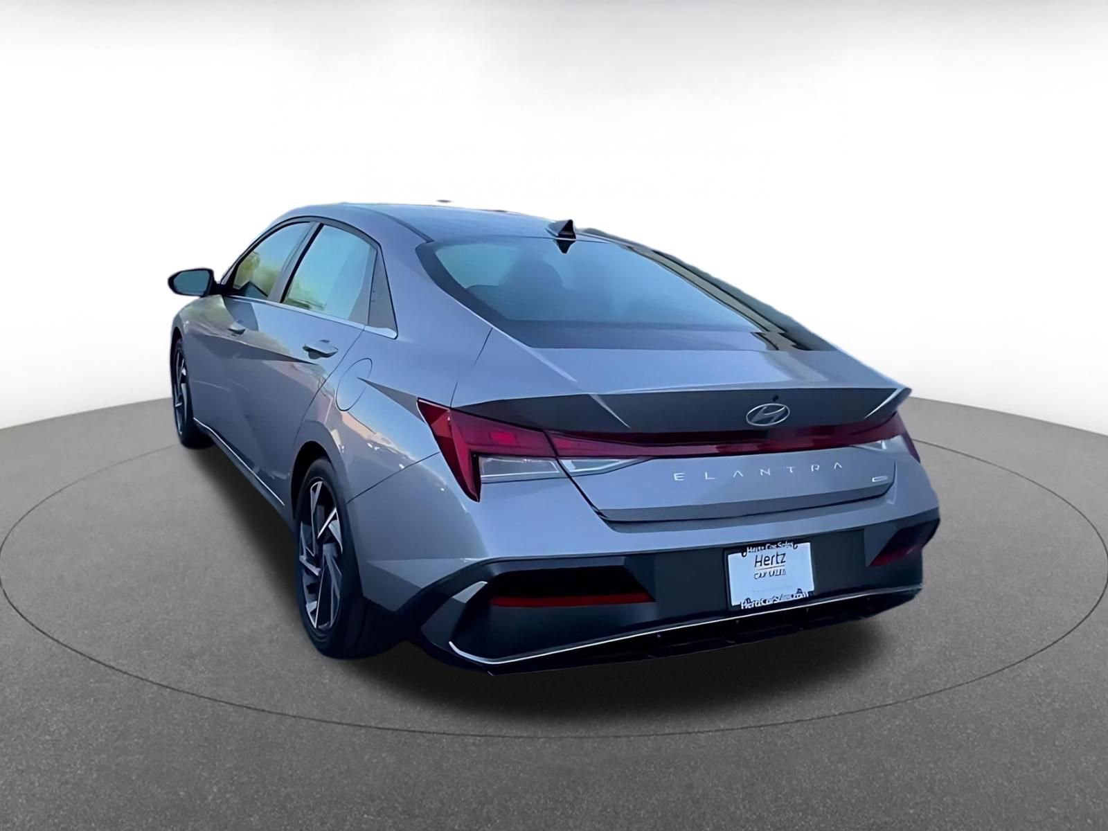 Thumbnail: 2025 Hyundai Elantra - 11