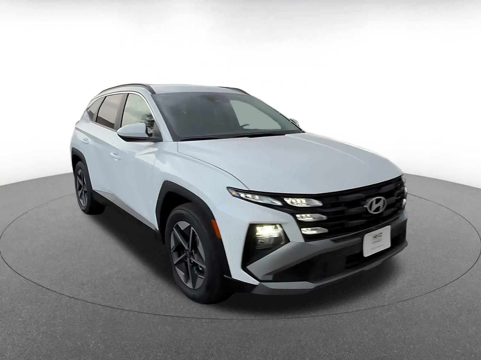 Thumbnail: 2025 Hyundai Tucson - 3