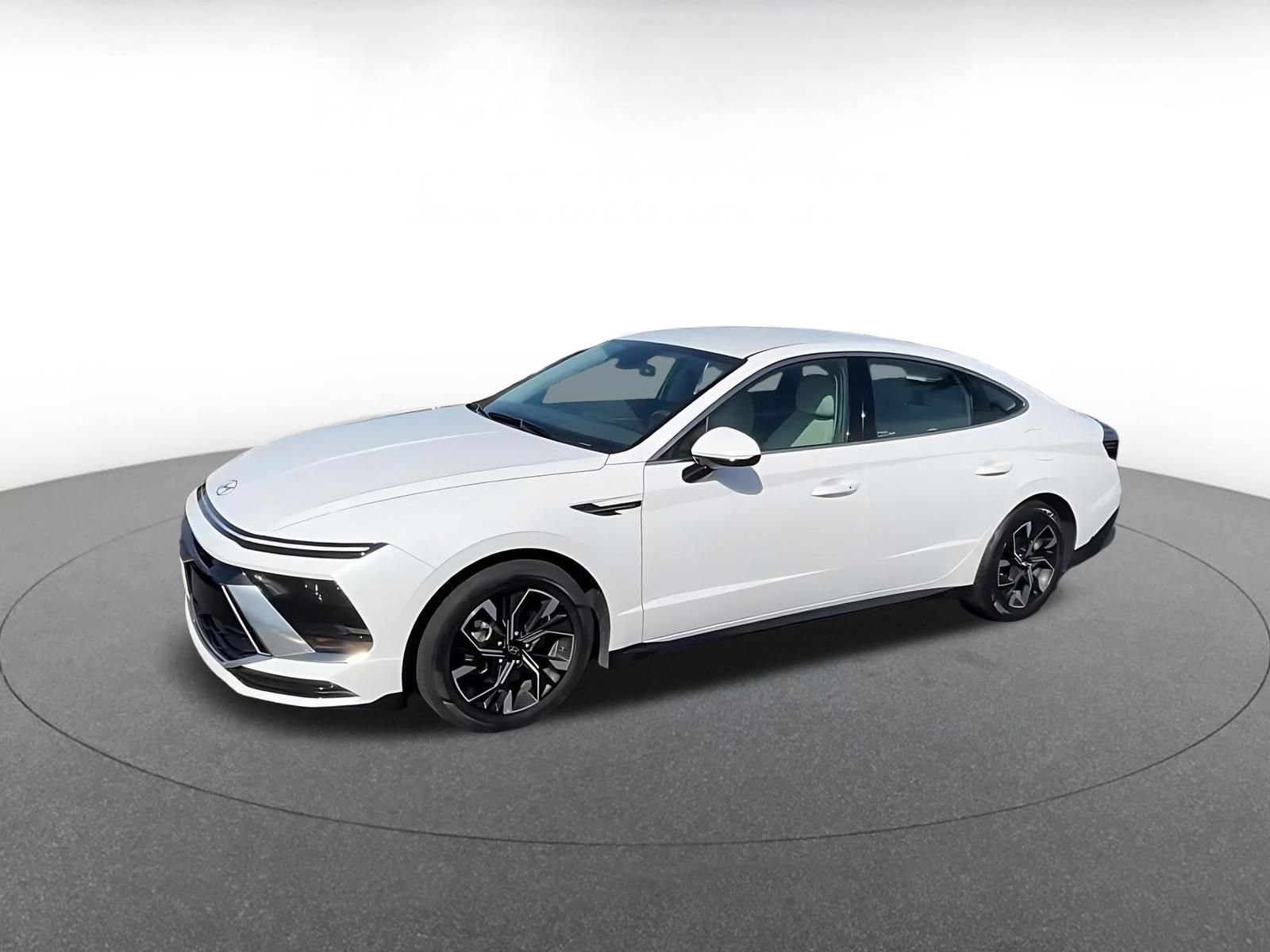 Thumbnail: 2025 Hyundai Sonata - 10