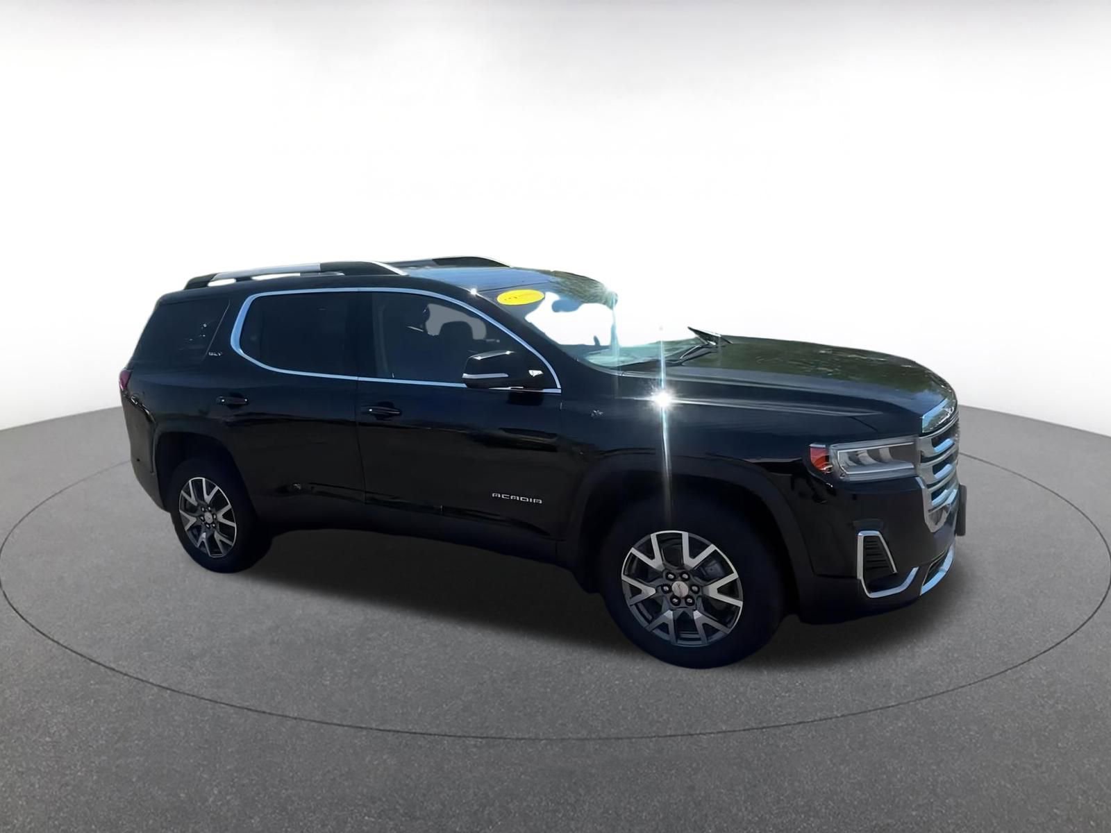 Thumbnail: 2023 GMC Acadia - 2