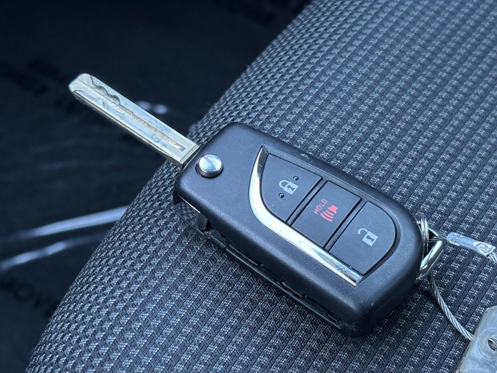 Thumbnail: 2025 Toyota RAV4 - 22