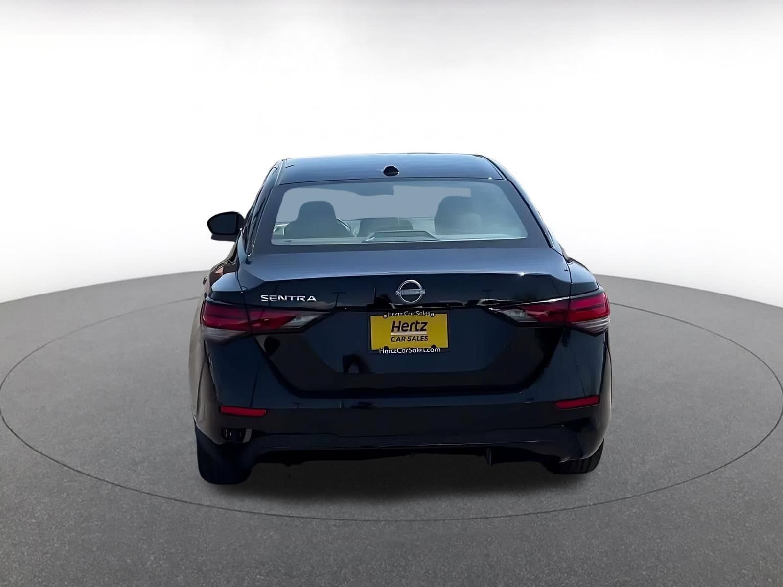 Thumbnail: 2025 Nissan Sentra - 12