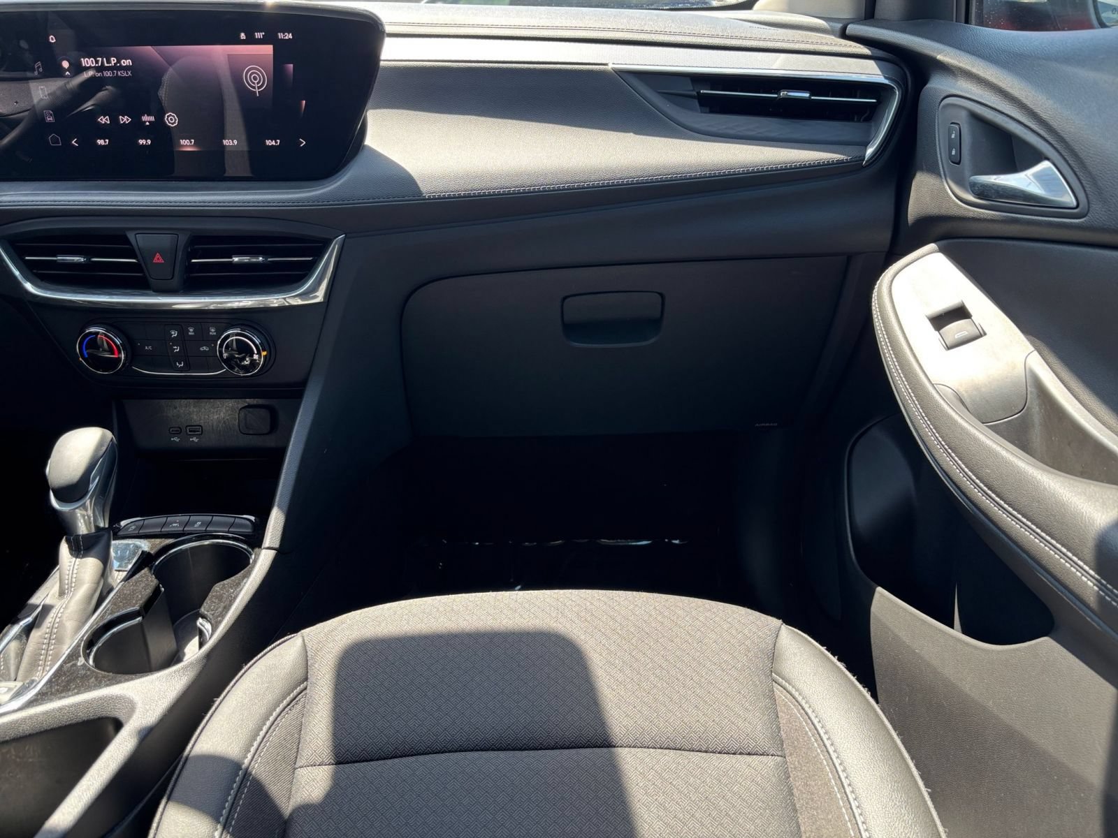 Thumbnail: 2026 Buick Encore GX - 33