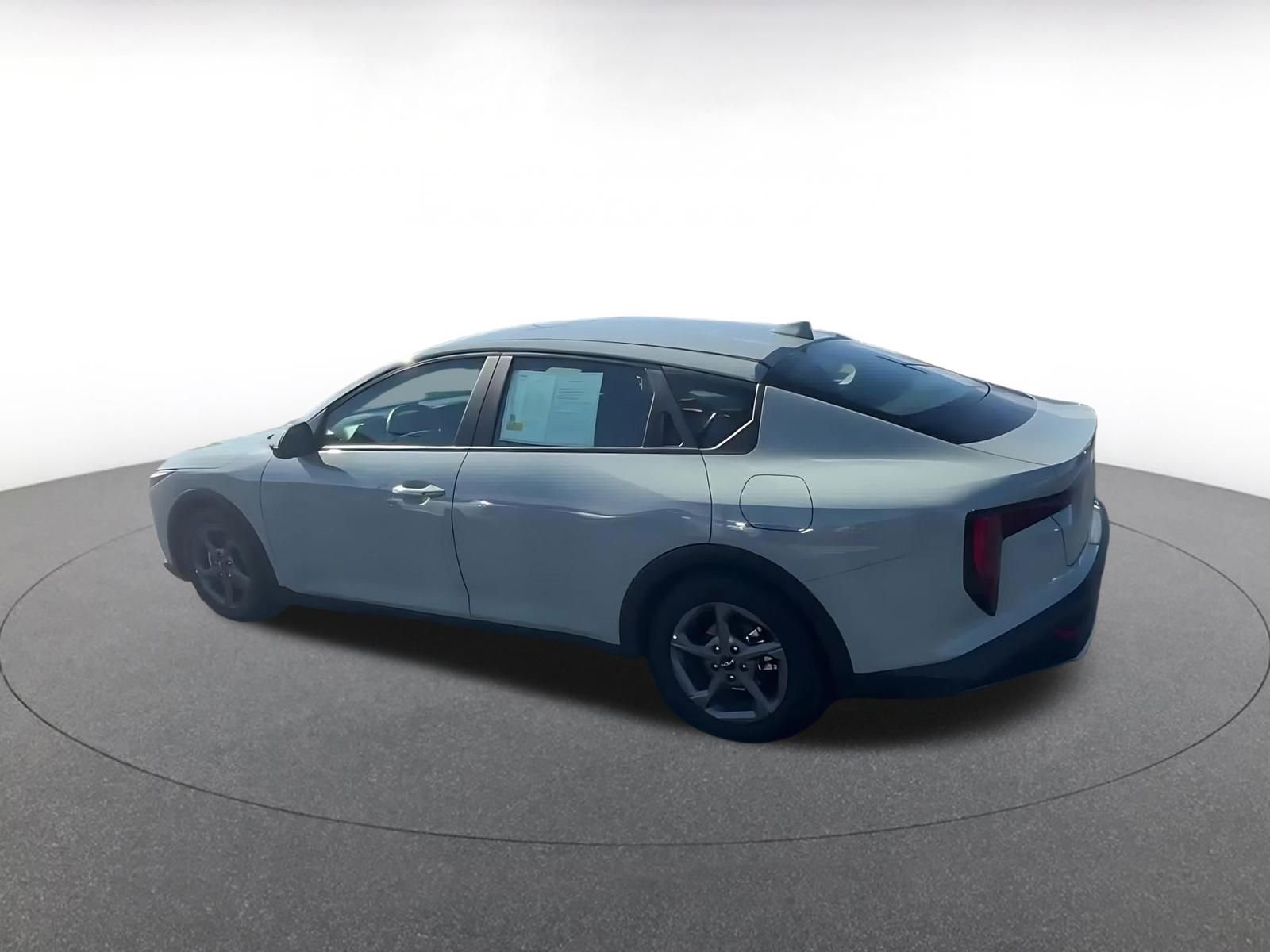 Thumbnail: 2025 Kia K4 - 10