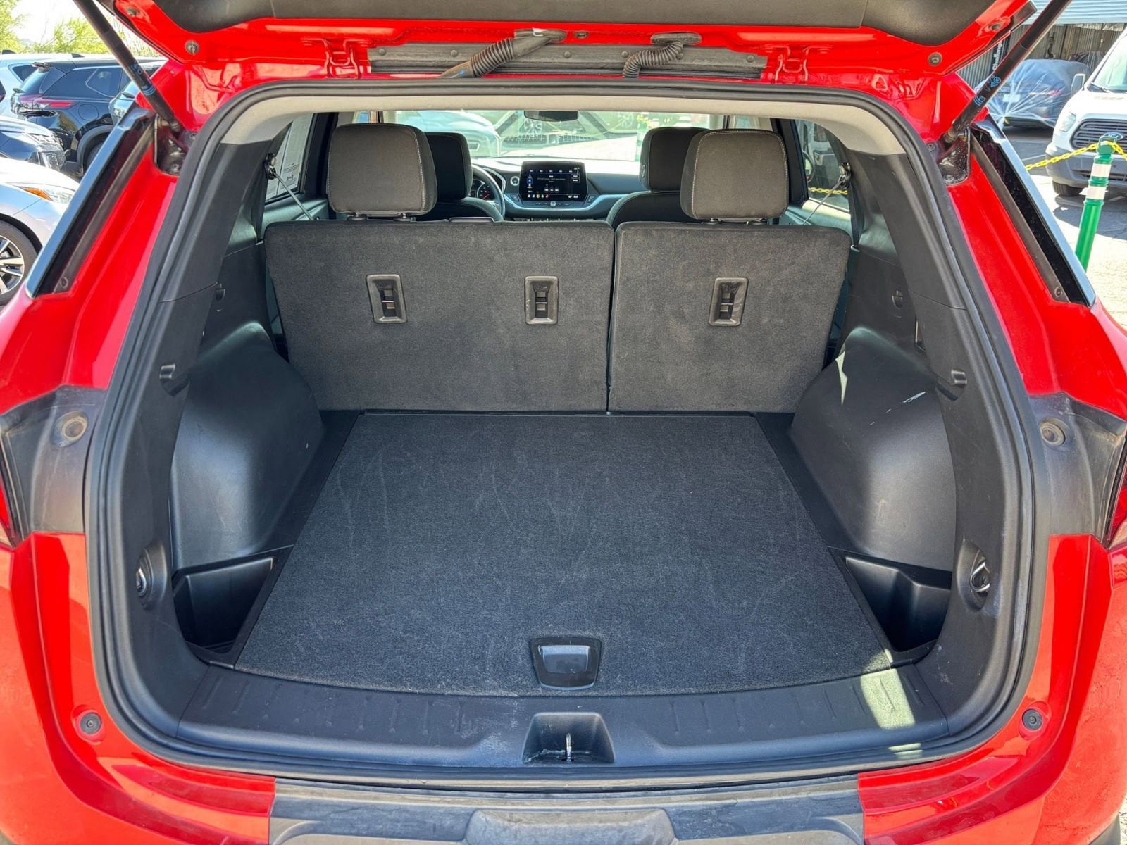 Thumbnail: 2025 Chevrolet Blazer - 32