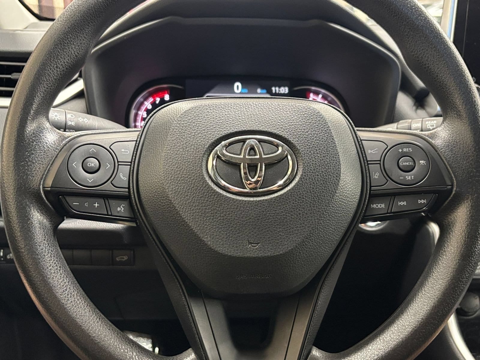 Thumbnail: 2025 Toyota RAV4 - 28