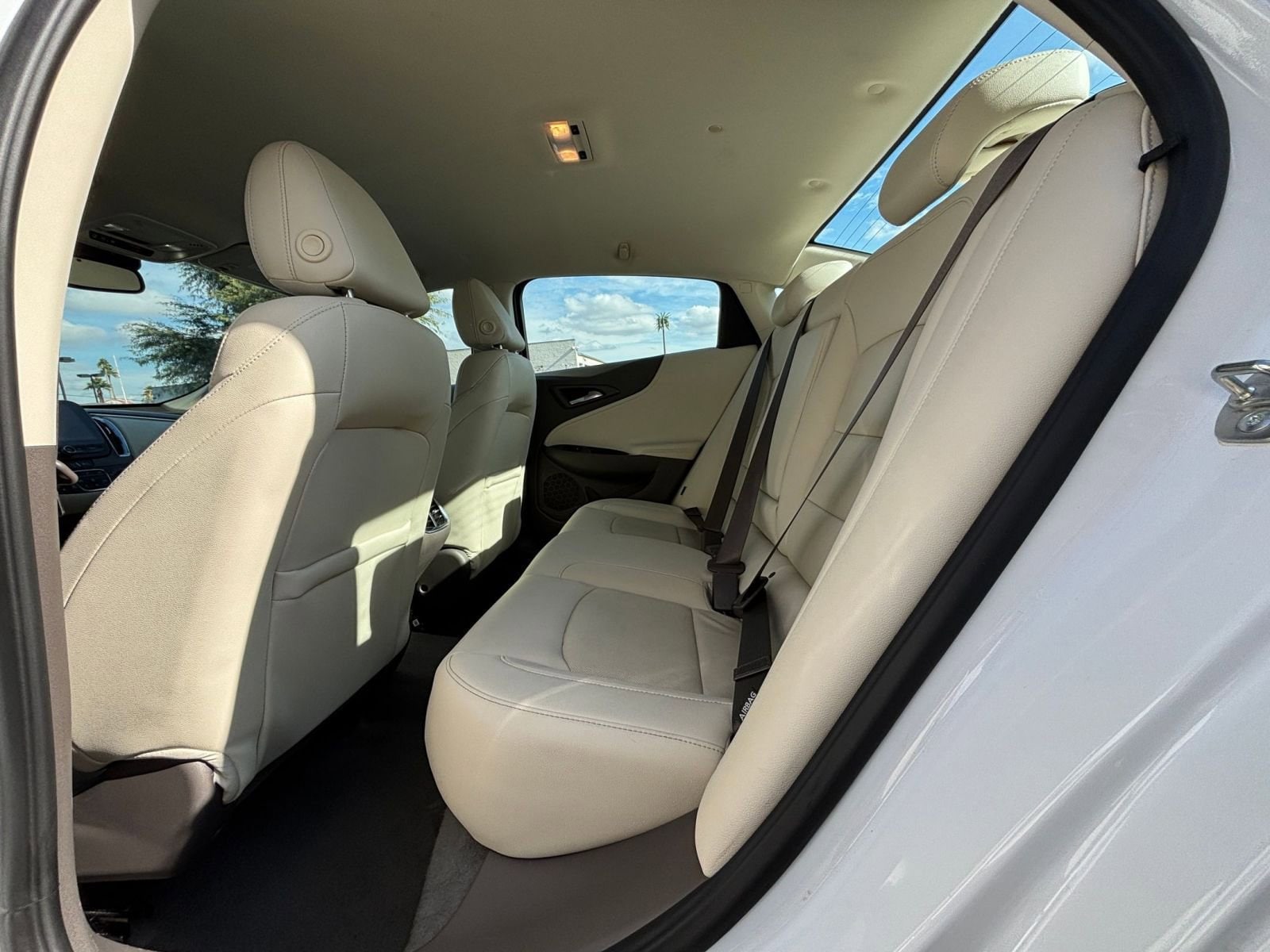 Thumbnail: 2024 Chevrolet Malibu - 25