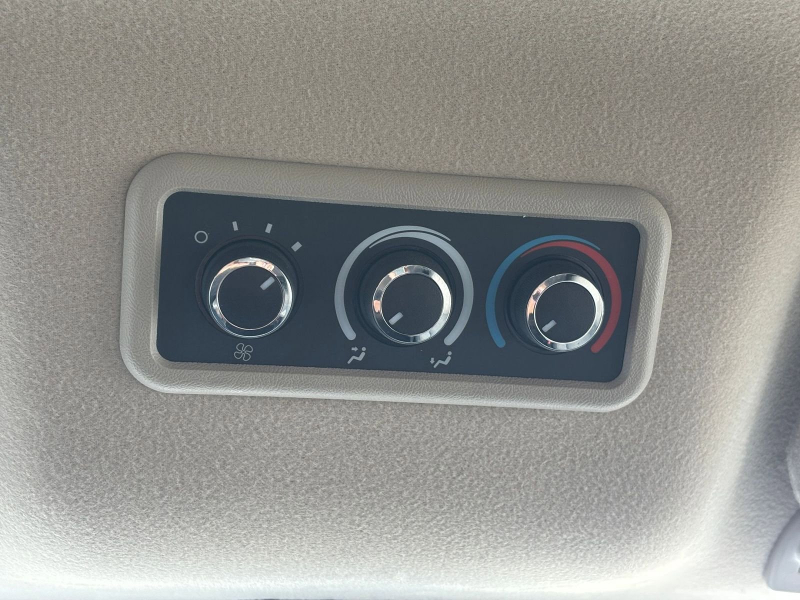 Thumbnail: 2025 Chevrolet Express - 22