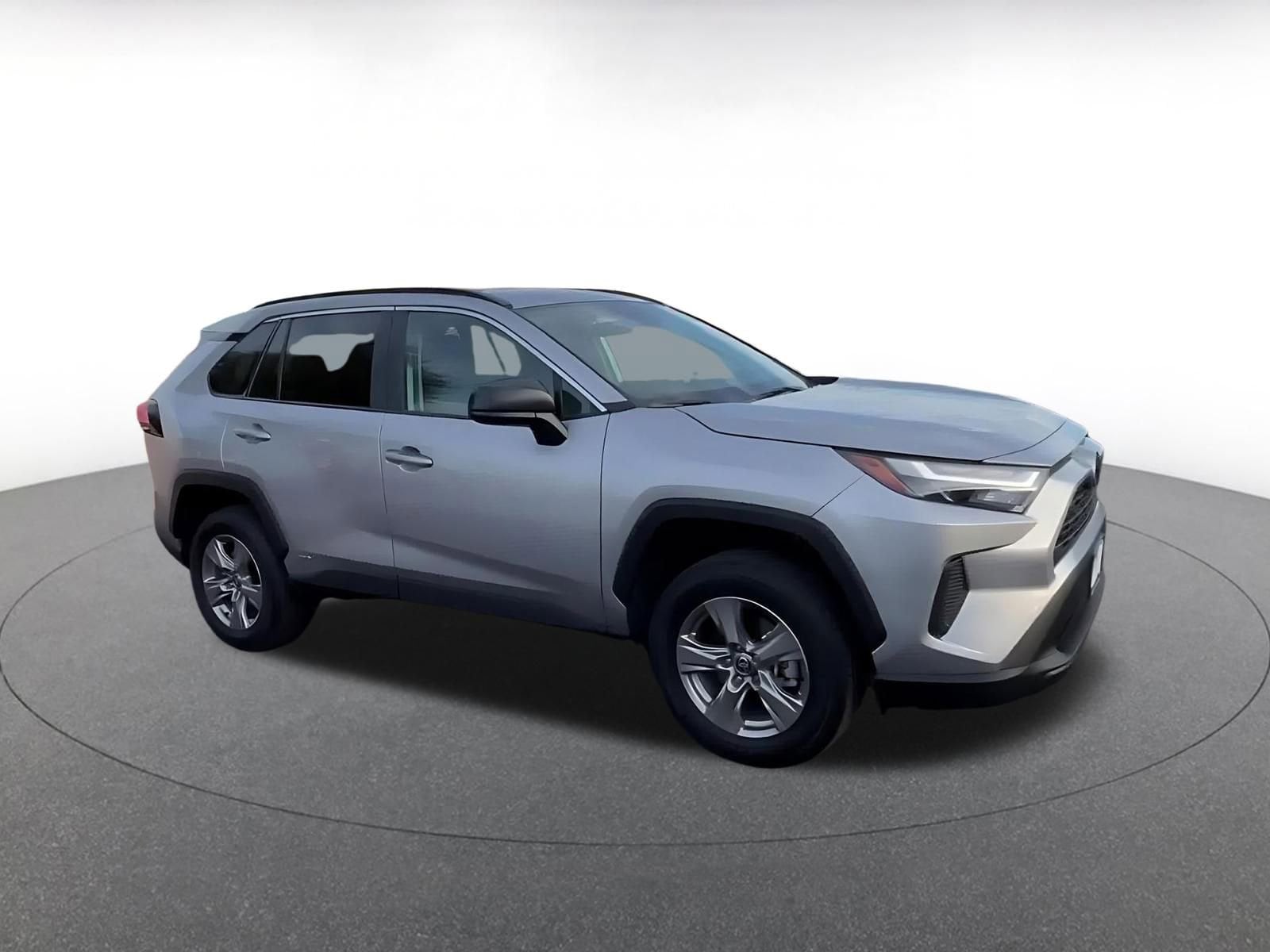 Thumbnail: 2025 Toyota RAV4 - 2