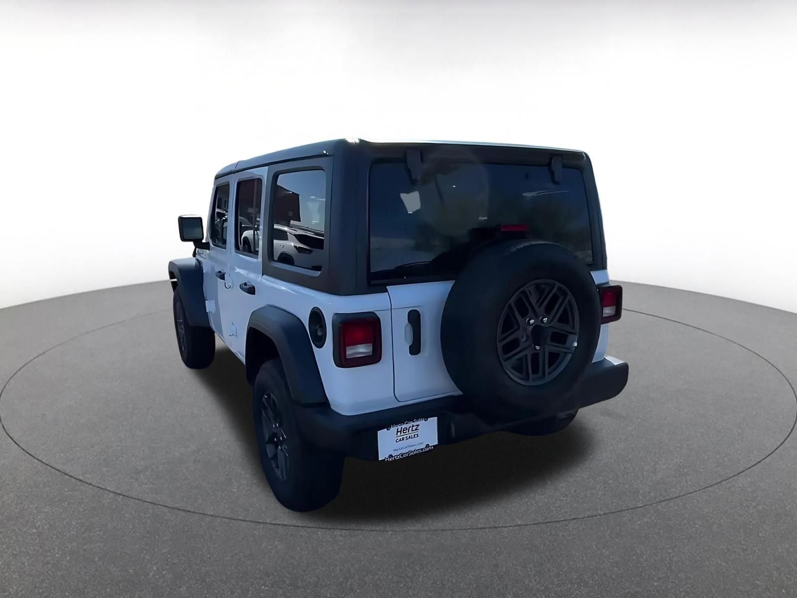 Thumbnail: 2025 Jeep Wrangler - 10