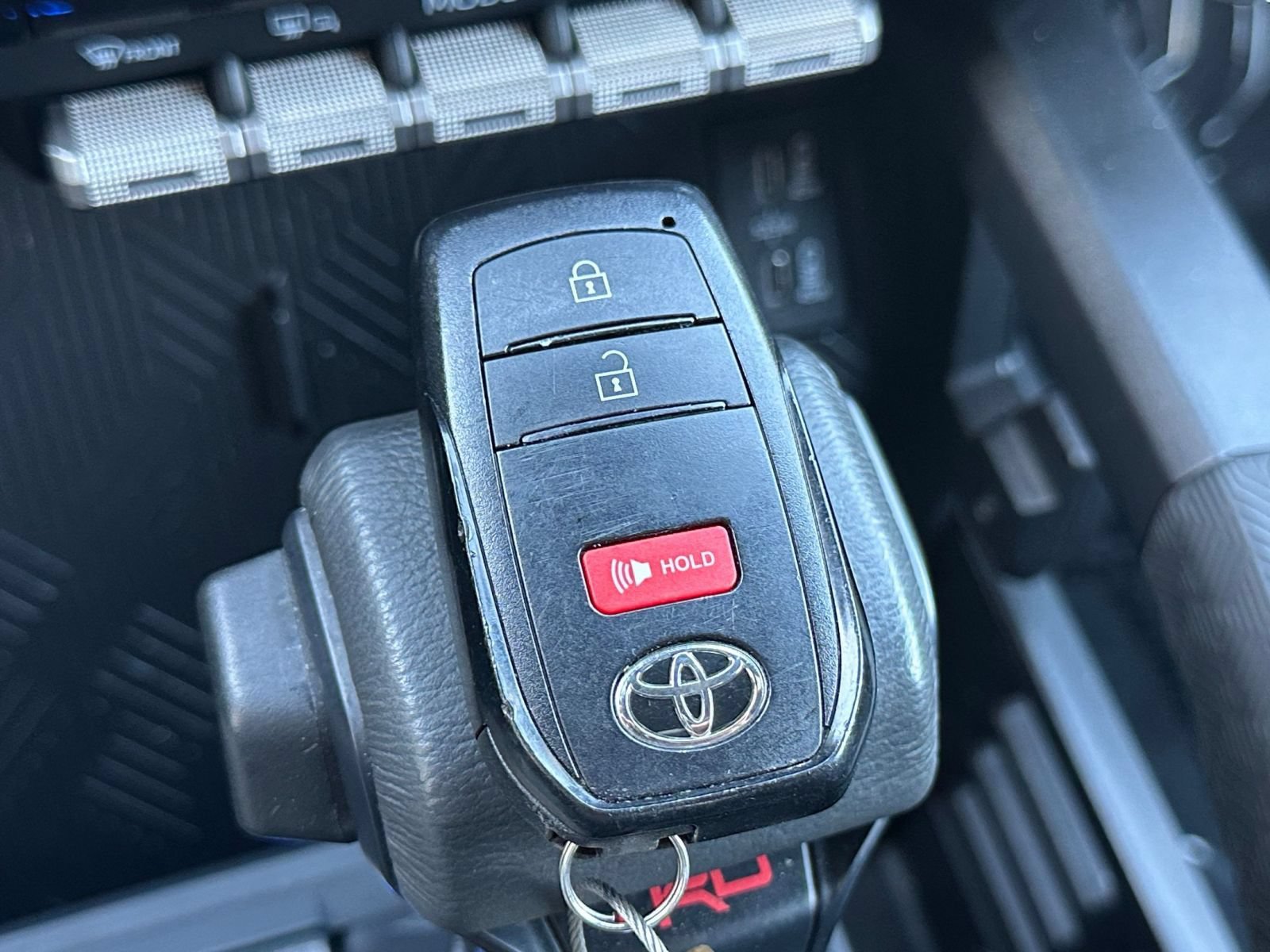 Thumbnail: 2024 Toyota Tacoma - 21