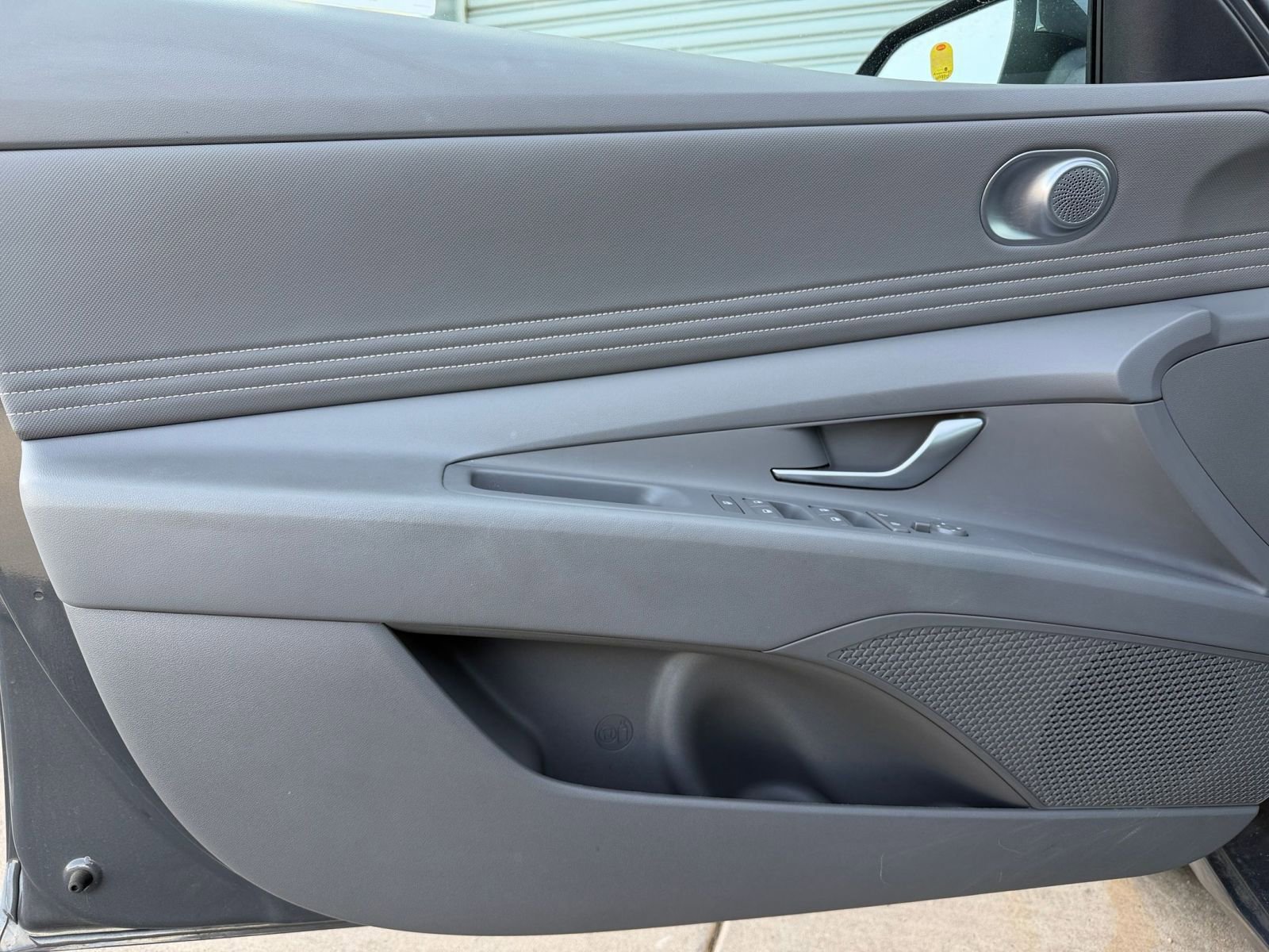 Thumbnail: 2025 Hyundai Elantra - 18