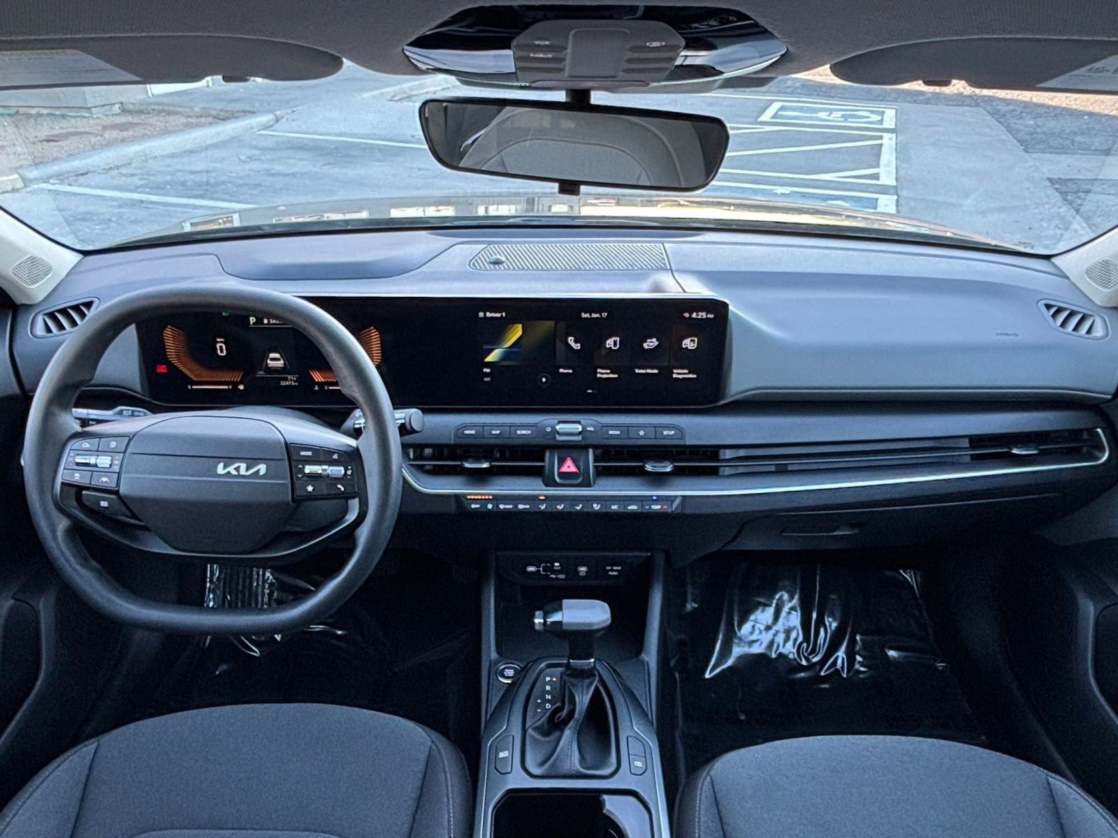 Thumbnail: 2025 Kia K4 - 32