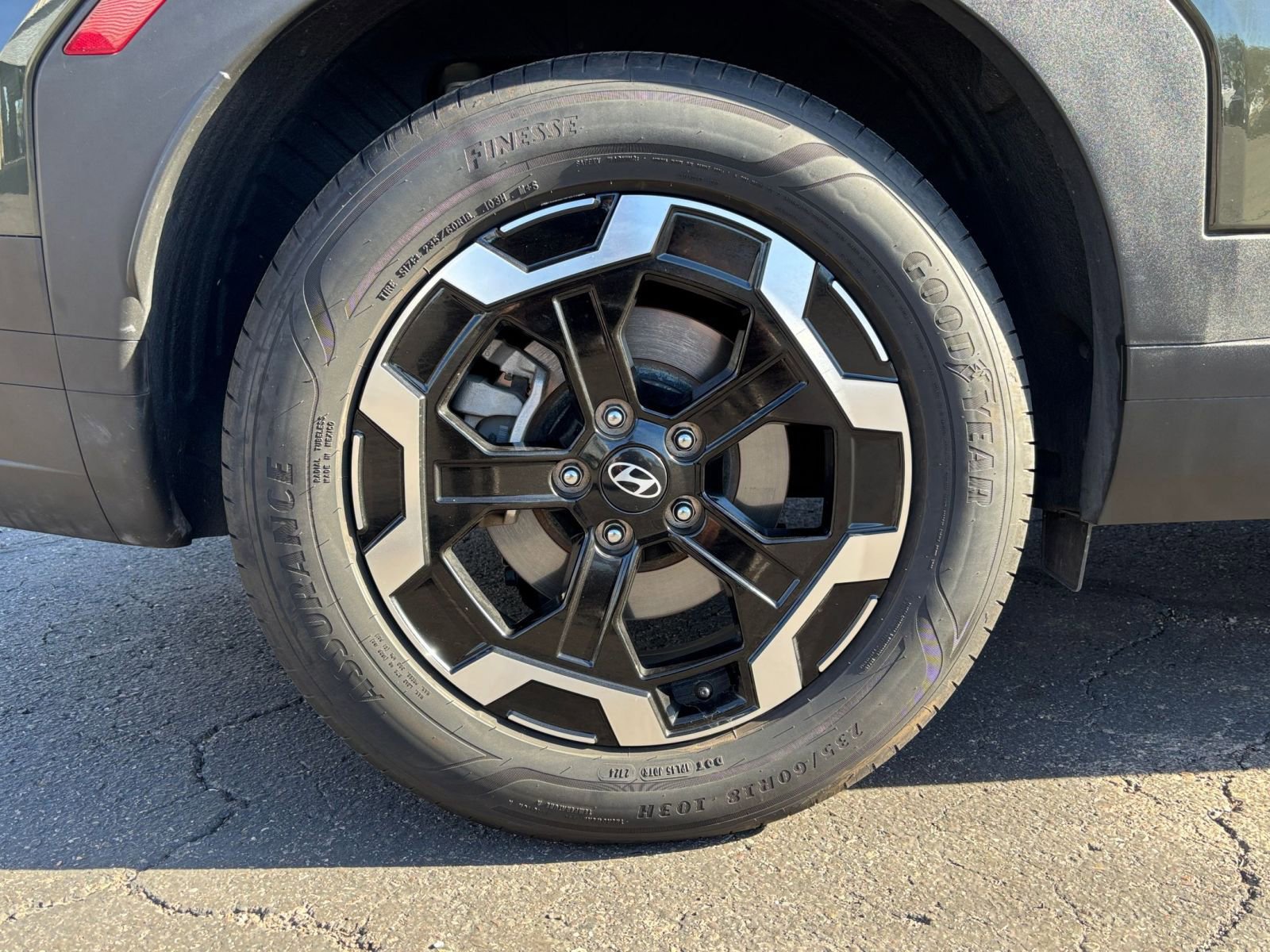 Thumbnail: 2025 Hyundai Santa Fe - 32