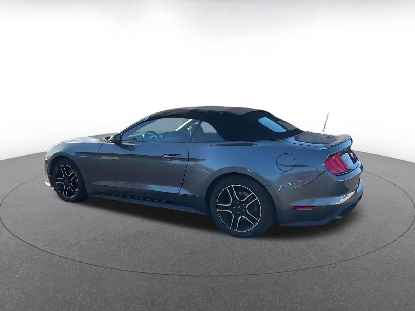 2023 Ford Mustang  10