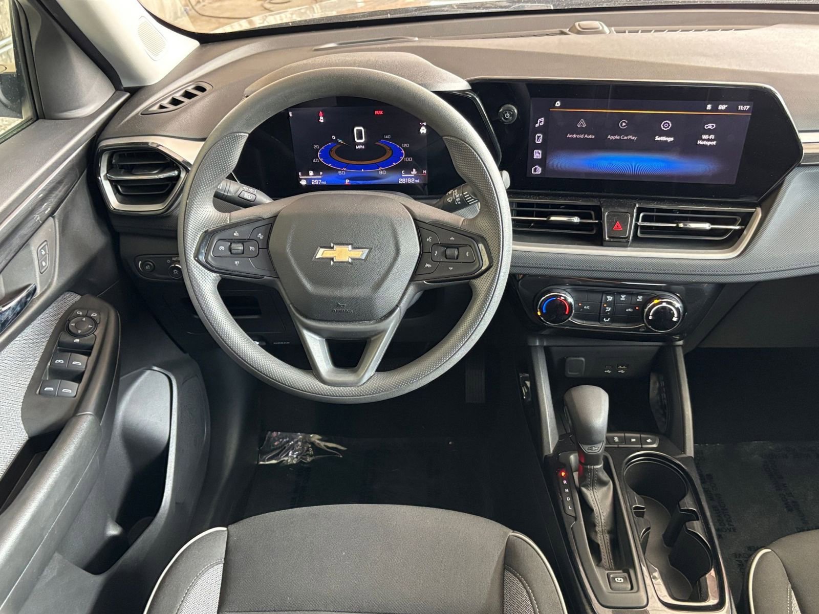 Thumbnail: 2025 Chevrolet TrailBlazer - 33