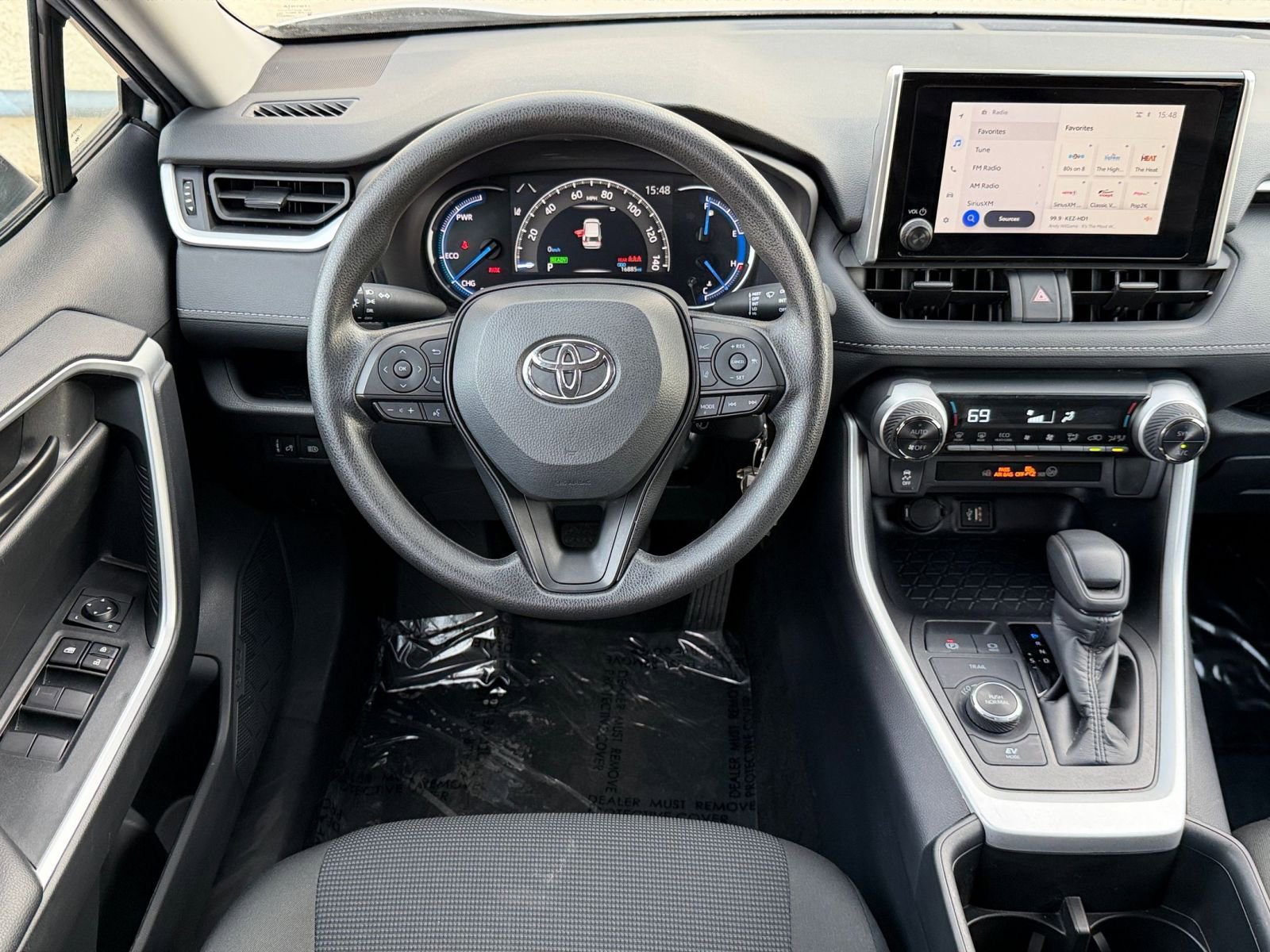 Thumbnail: 2025 Toyota RAV4 - 33