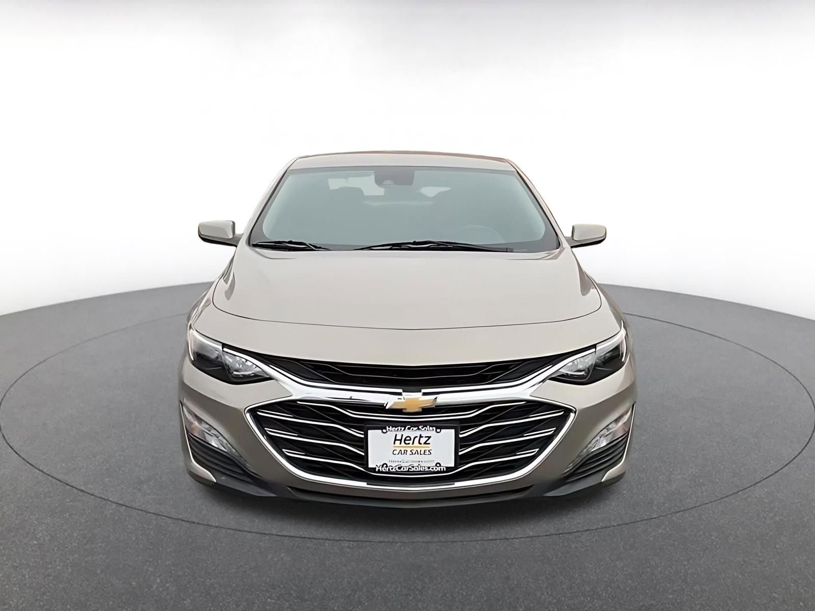 Thumbnail: 2023 Chevrolet Malibu - 4