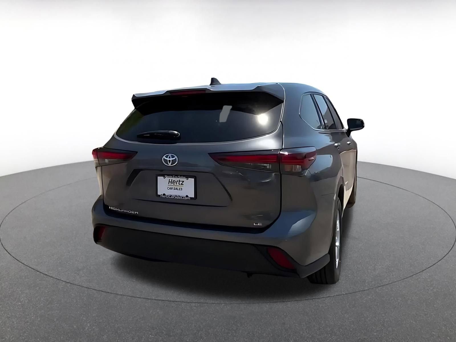 Thumbnail: 2025 Toyota Highlander - 14