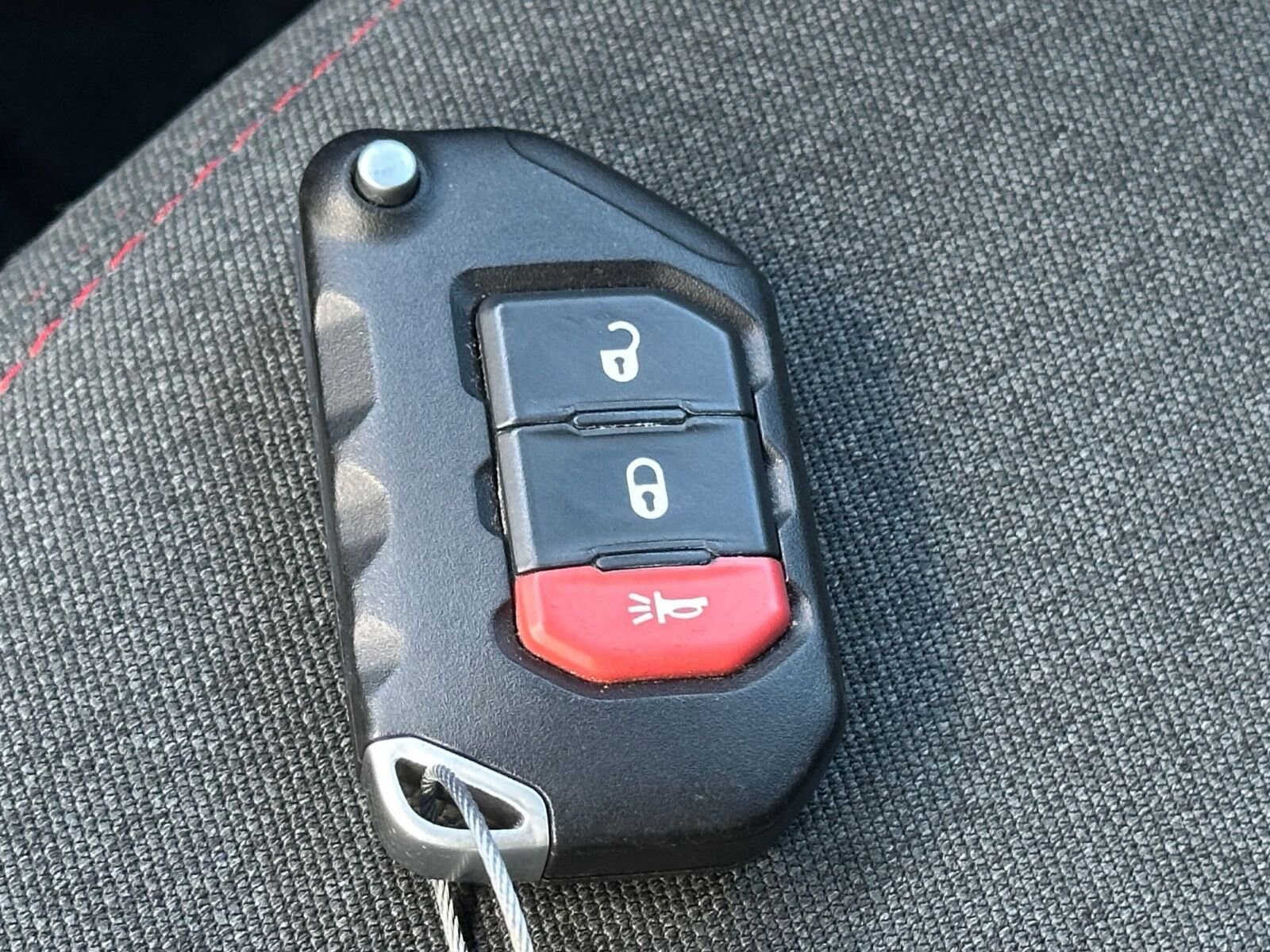 Thumbnail: 2025 Jeep Wrangler - 22