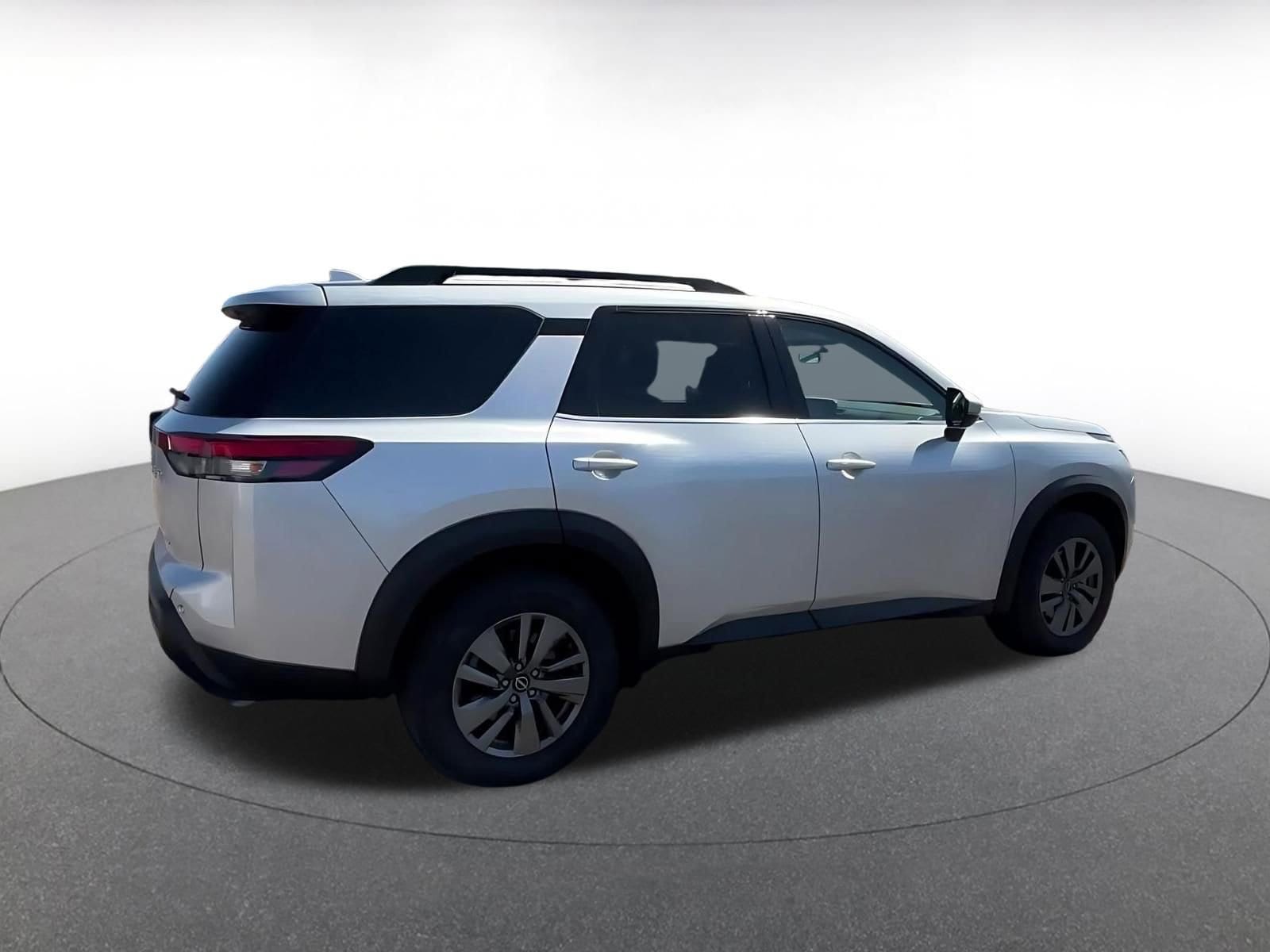 Thumbnail: 2025 Nissan Pathfinder - 15