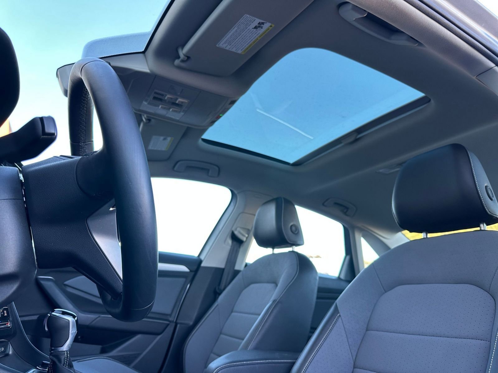 Thumbnail: 2025 Volkswagen Jetta - 22