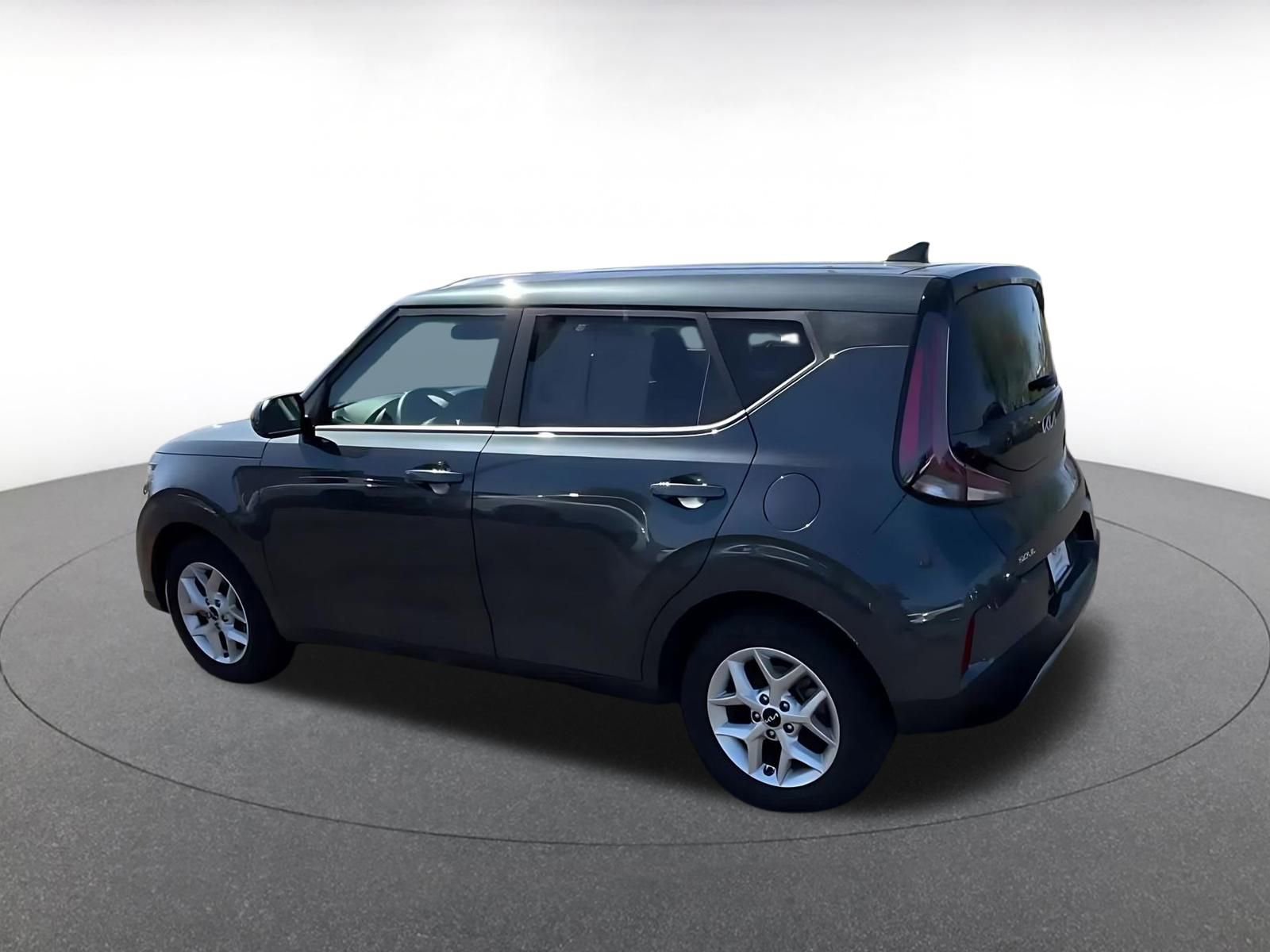 Thumbnail: 2025 Kia Soul - 10