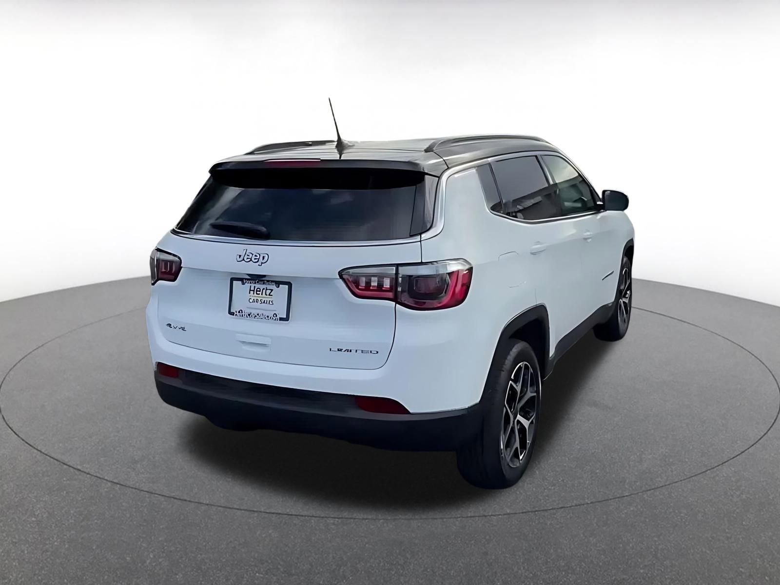 Thumbnail: 2025 Jeep Compass - 14