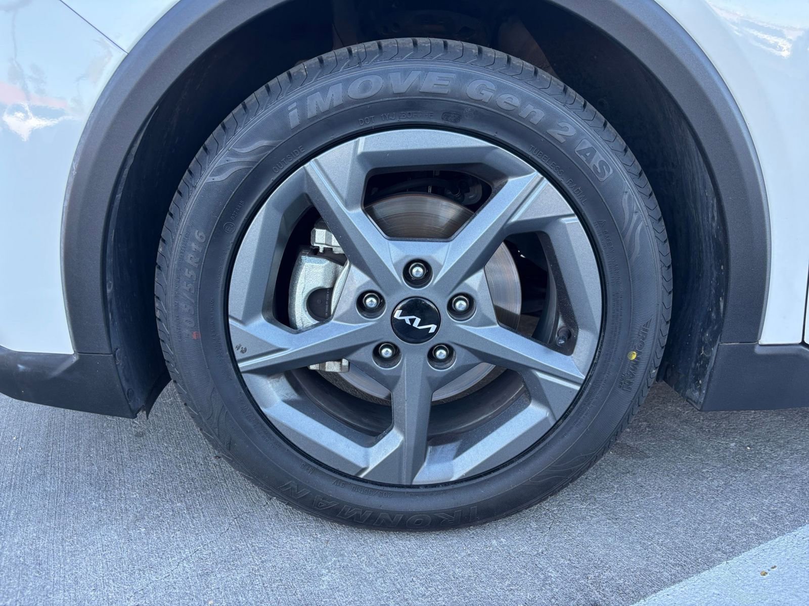 Thumbnail: 2025 Kia K4 - 29