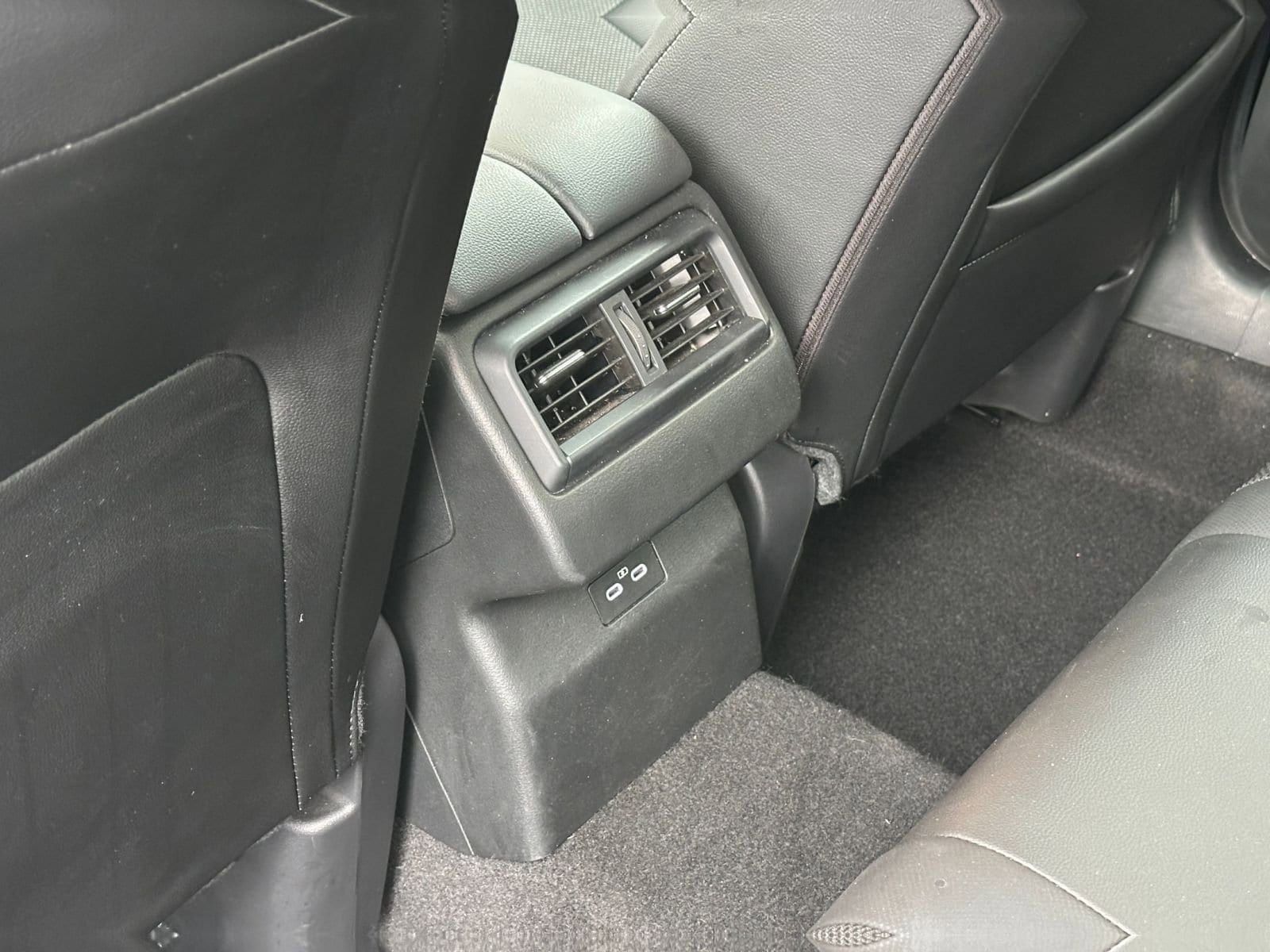 Thumbnail: 2025 Mazda CX-50 - 23