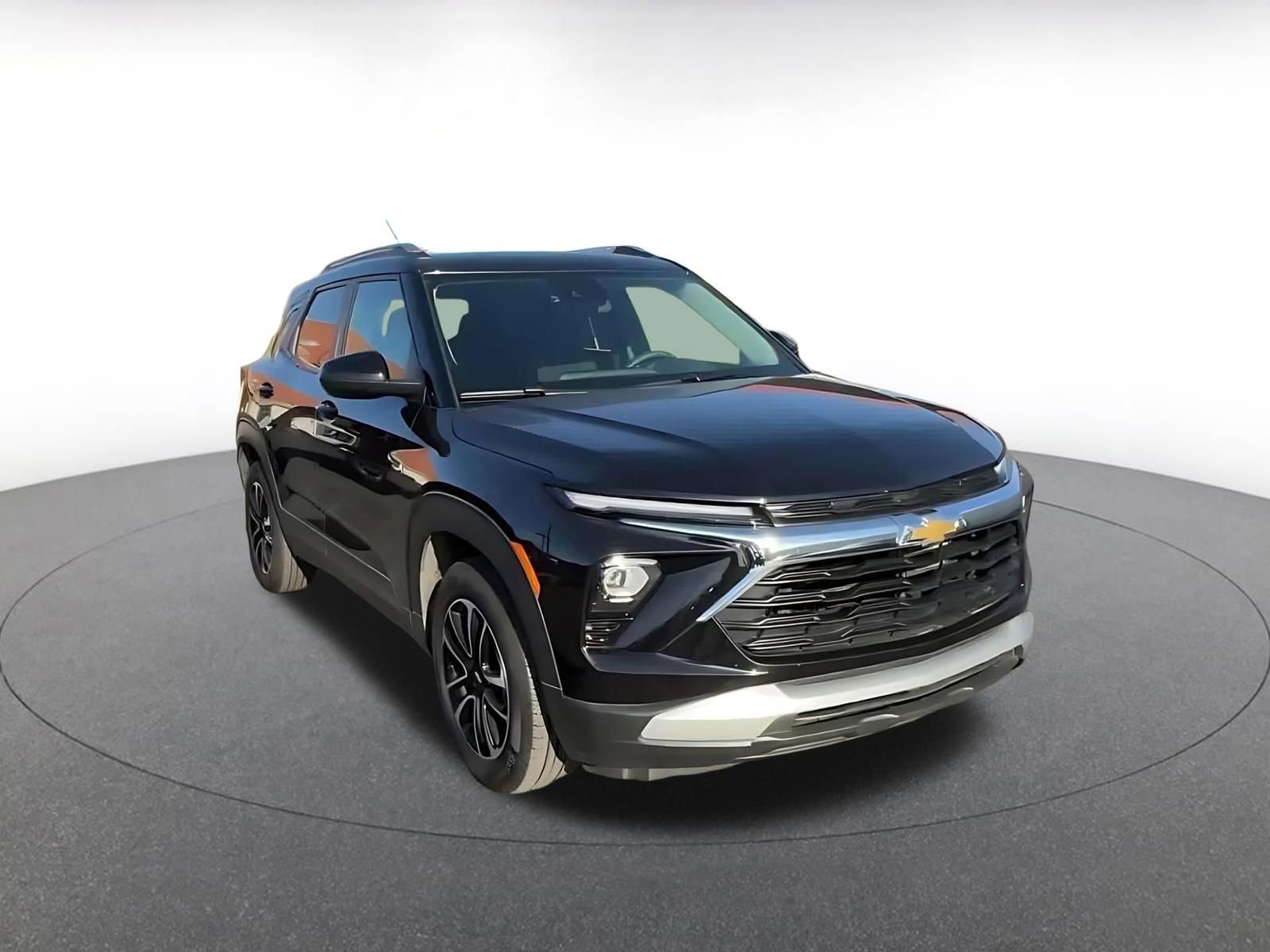 Thumbnail: 2025 Chevrolet TrailBlazer - 3