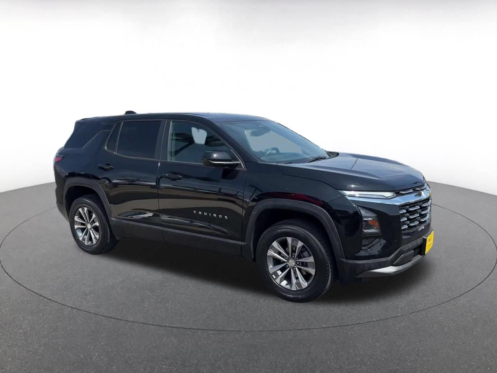 Thumbnail: 2025 Chevrolet Equinox - 2