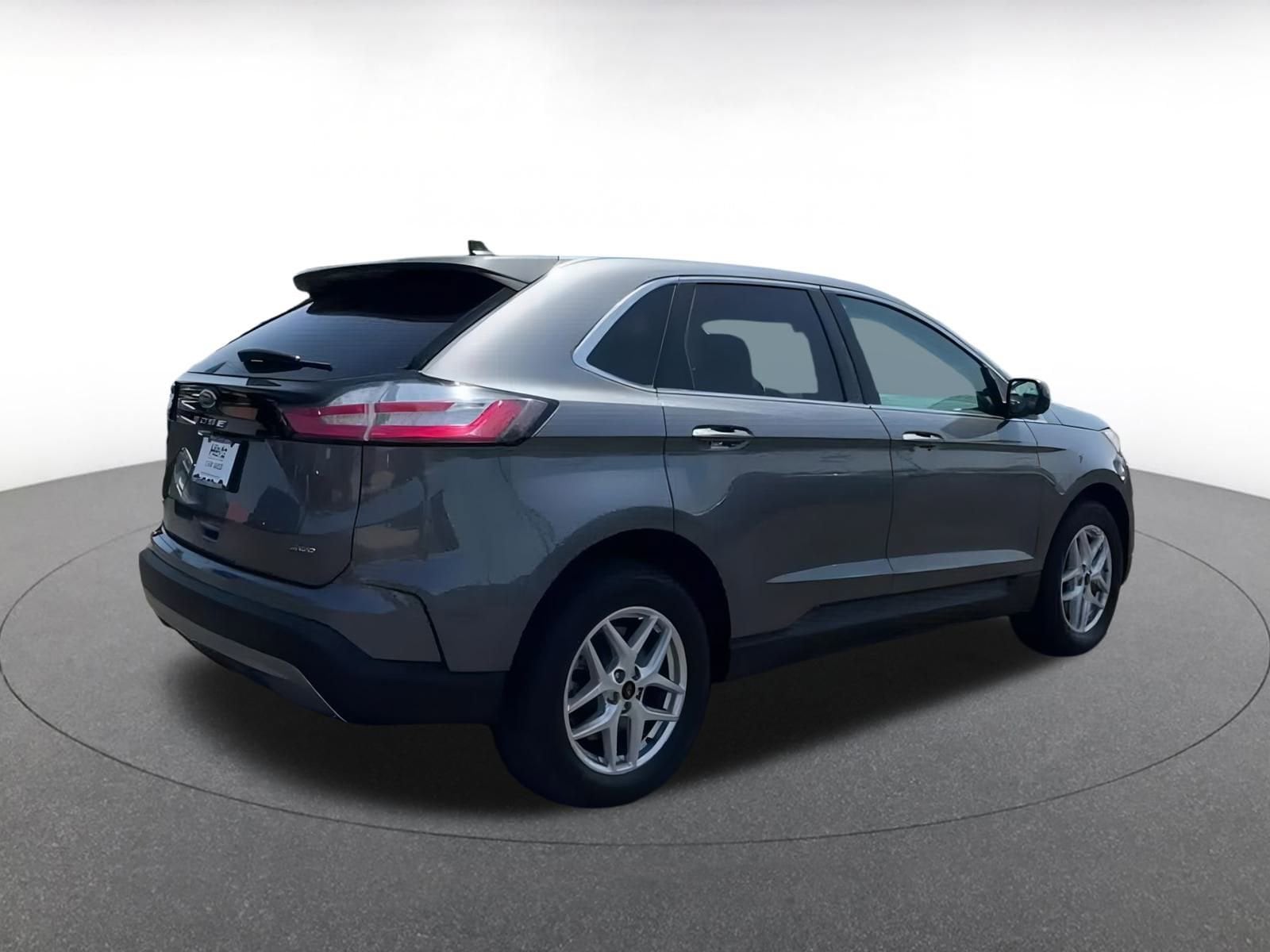 Thumbnail: 2024 Ford Edge - 15