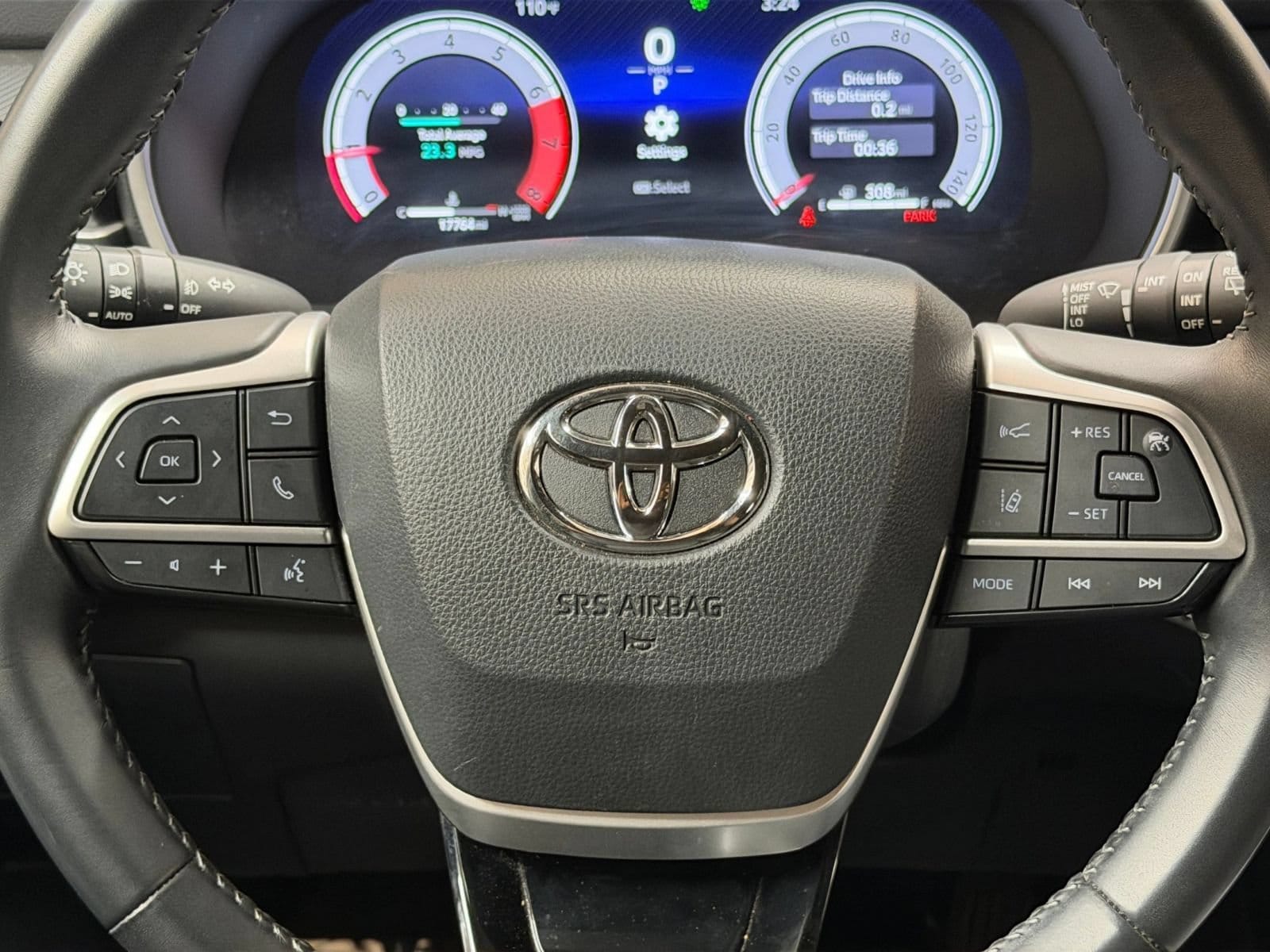 Thumbnail: 2025 Toyota Highlander - 29