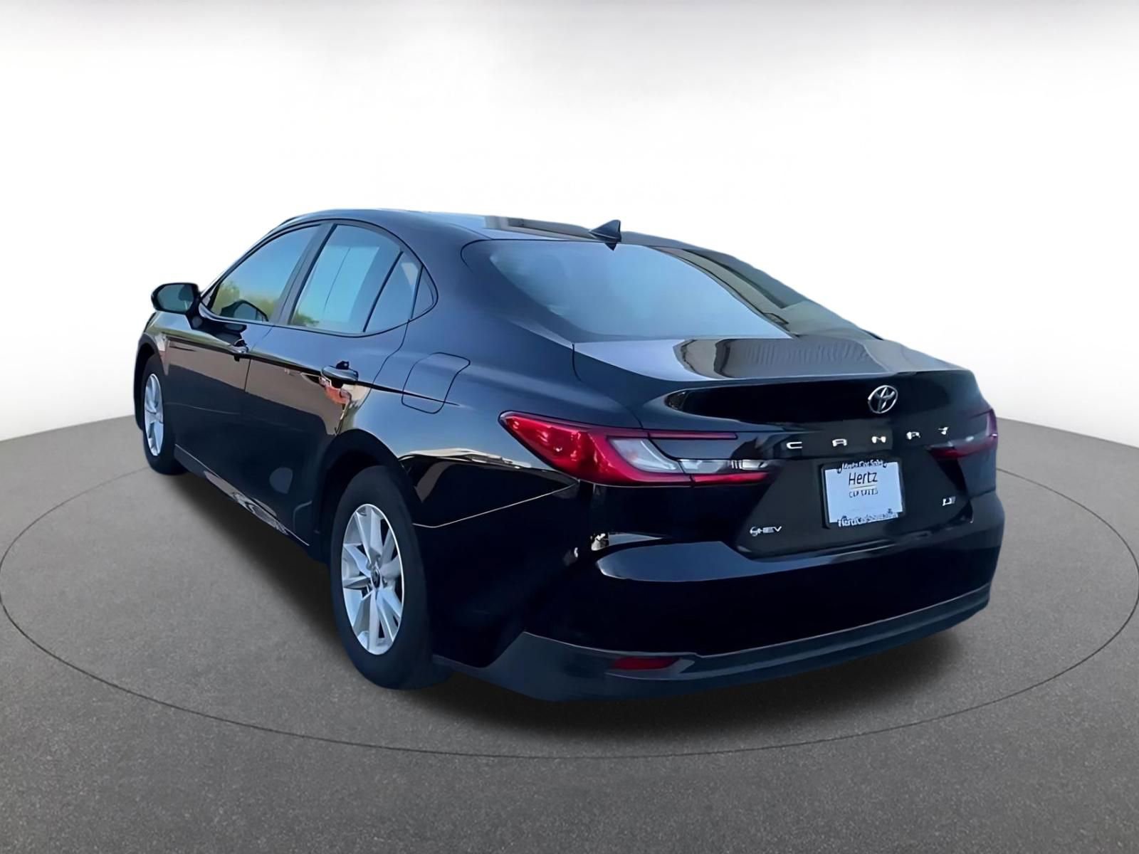 Thumbnail: 2025 Toyota Camry - 11