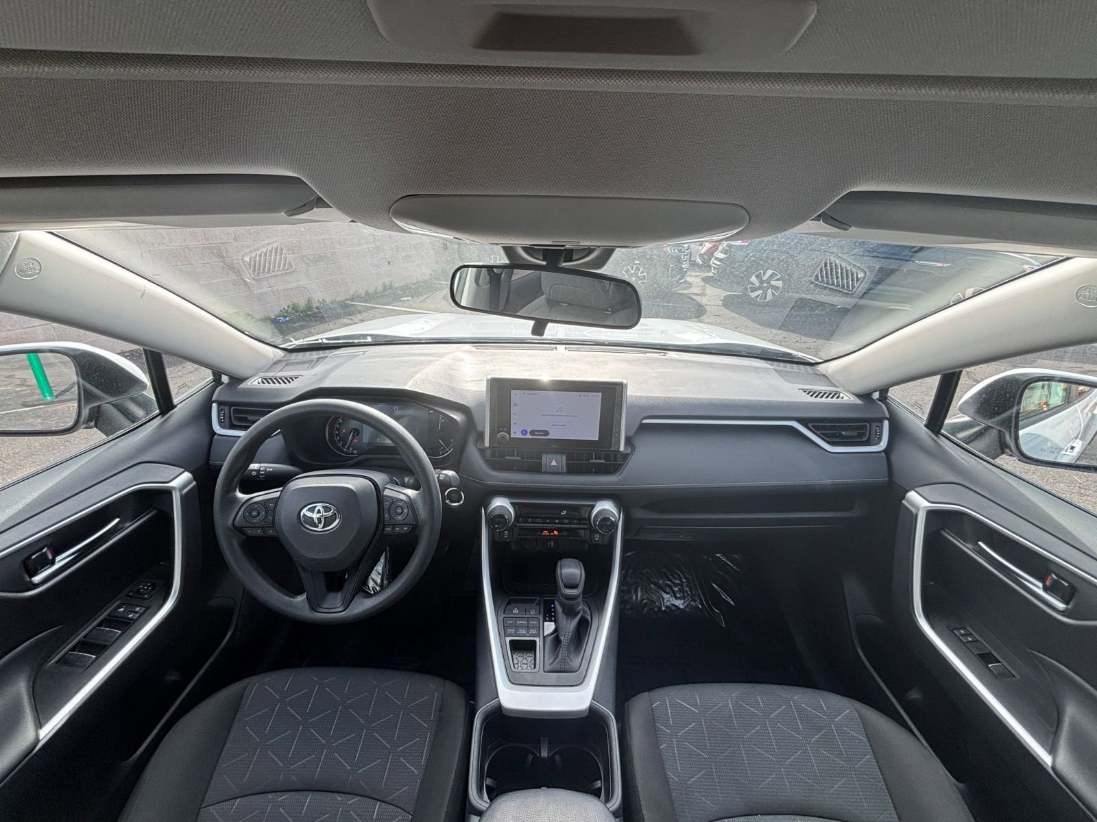 Thumbnail: 2025 Toyota RAV4 - 35